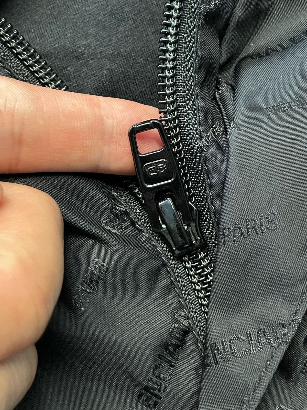 Balenciaga Balenciaga Monogram Prints Logo Hooded Jacket Size US S / EU 44-46 / 1 - 15 Thumbnail