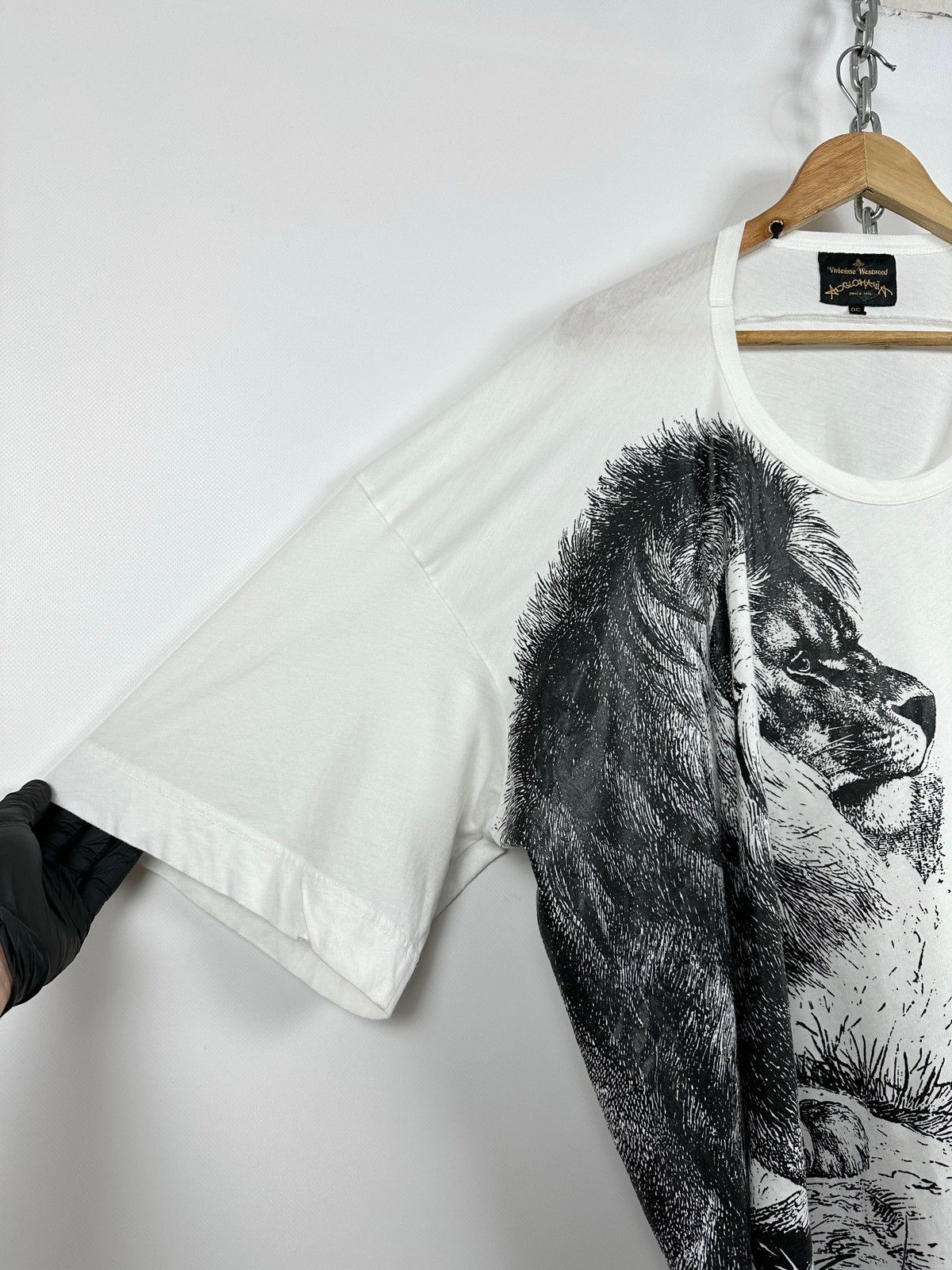 Vivienne Westwood Vivienne Westwood Anglomania Graphic Lion Orb White T-Shirt Size US XL / EU 56 / 4 - 11 Thumbnail