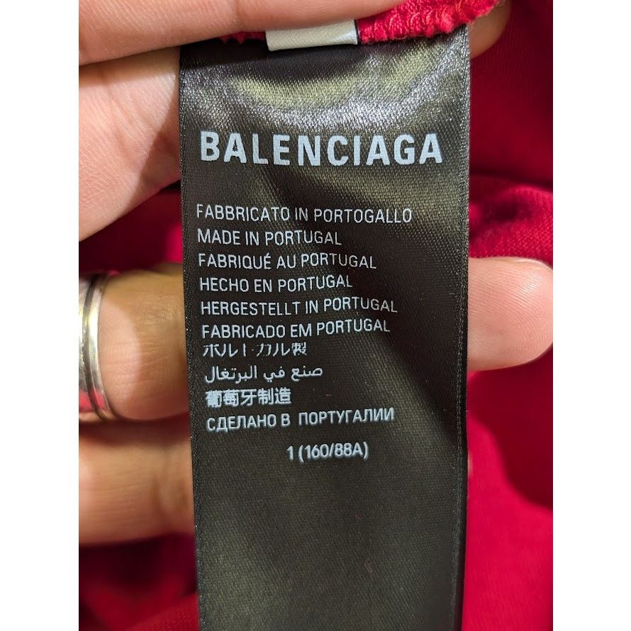 Balenciaga o1rshd1 Oversizes Fit Many Kisses Tee T-Shirt in Red Size US S / EU 44-46 / 1 - 14 Thumbnail