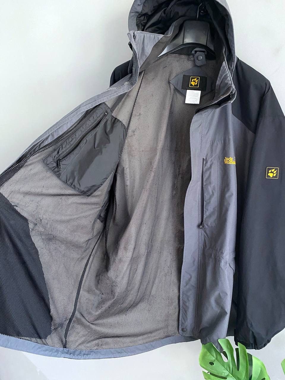 Jack Wolfskin Jack Wolfskin Texapore Men's Waterproof Hooded Jacket, XXXL Size US XXL / EU 58 / 5 - 11 Thumbnail