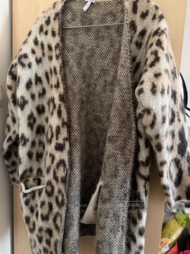Loewe Loewe Leopard print wool cardigan, leopard pattern Size S / US 4 / IT 40 - 1 Thumbnail