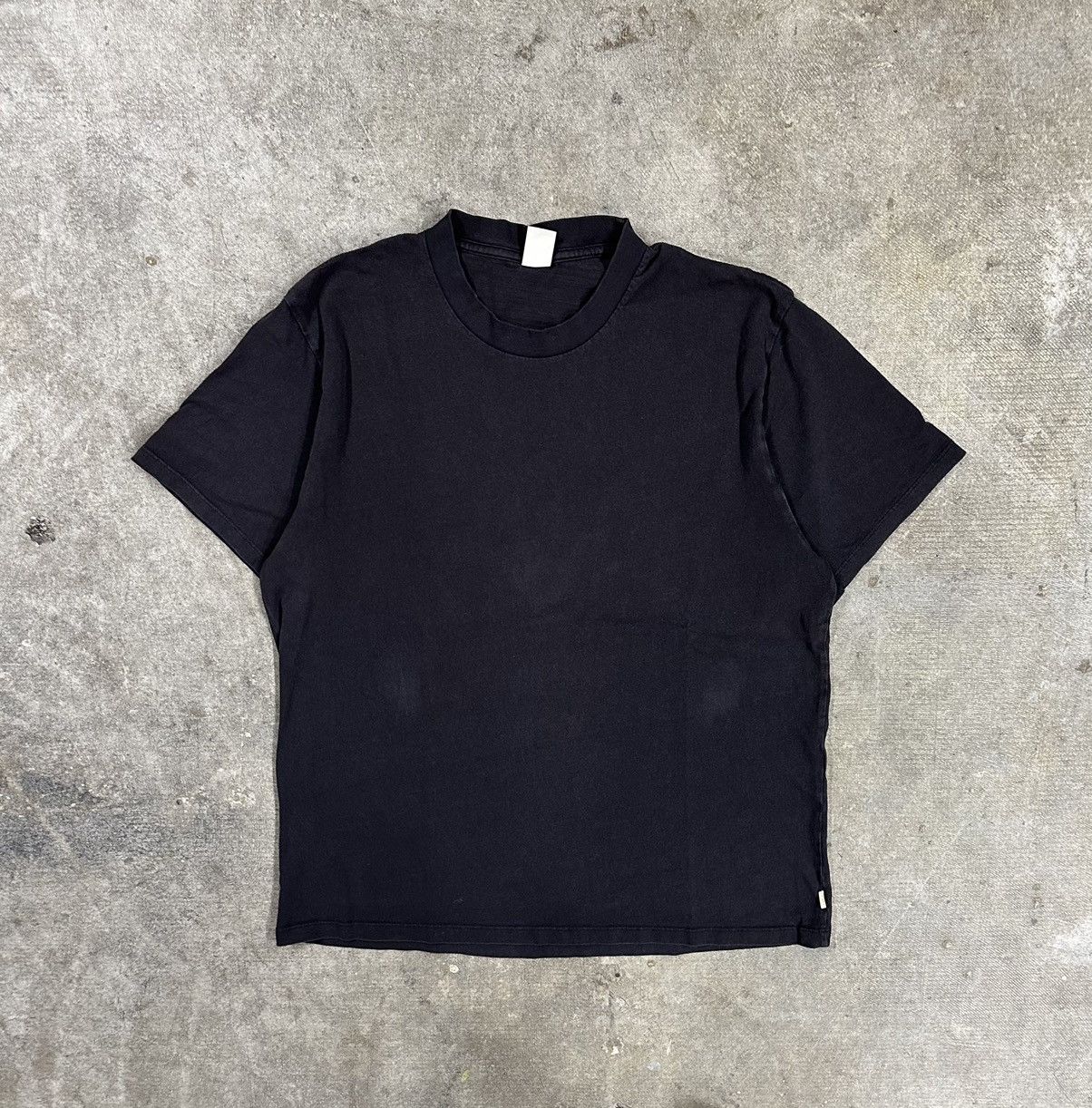 Levi's Levis Gold Tab Basic Essential Black T-Shirt Size US L / EU 52-54 / 3 - 1 Thumbnail