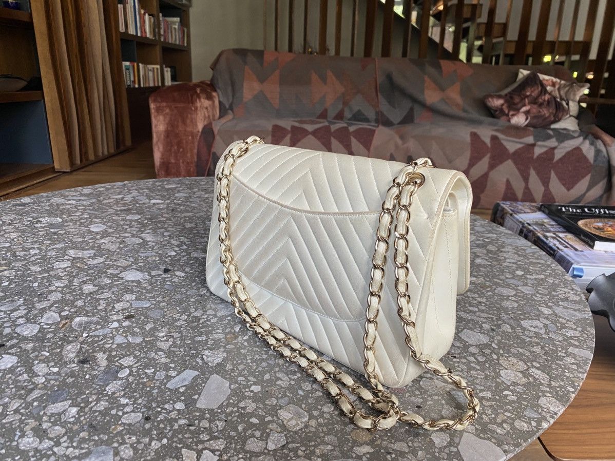 Chanel Chanel Jumbo Classic Double Flap Bag Size ONE SIZE - 4 Thumbnail