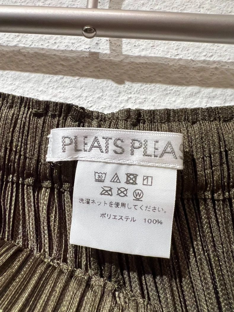 Issey Miyake size:1 Green pleated pants