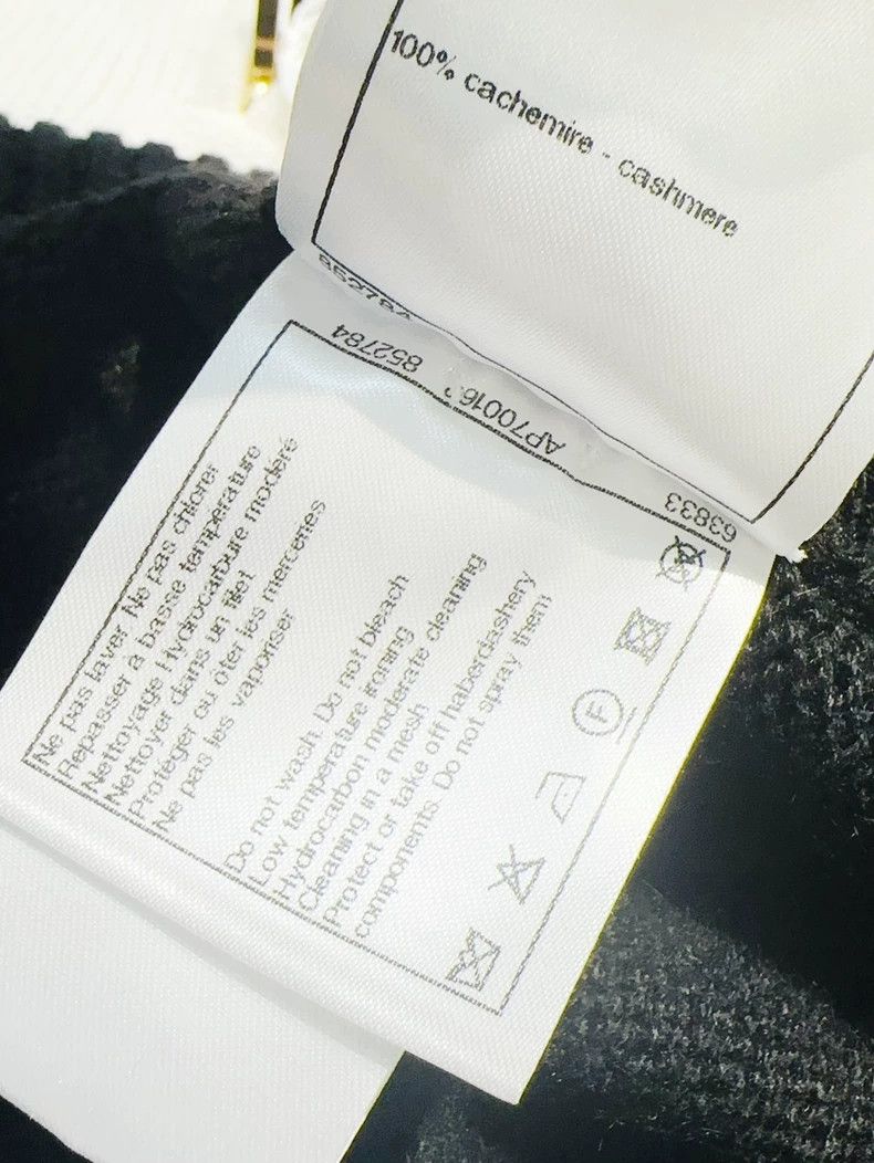Chanel Chanel 22N Coco Neige Ski Series Black and White Color Blo Size XS / US 0-2 / IT 36-38 - 8 Thumbnail