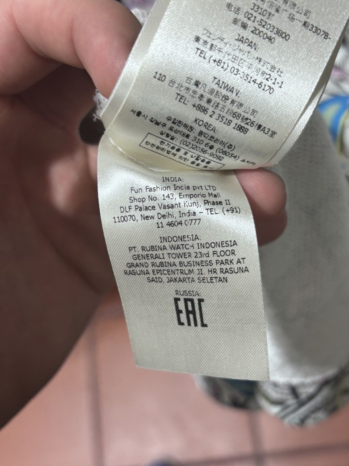 Fendi Fendi Roma Map Logo Sweatshirt Size US XL / EU 56 / 4 - 9 Thumbnail