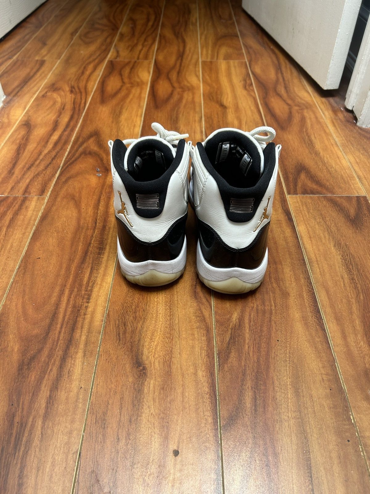 Jordan Brand Jordan 11 Gratitude Size US 9.5 / EU 42-43 - 6 Thumbnail
