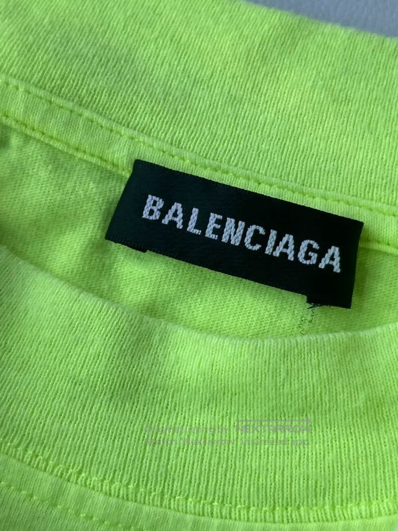 Balenciaga Balenciaga Neon Green Cotton Short Sleeve Size US M / EU 48-50 / 2 - 4 Thumbnail
