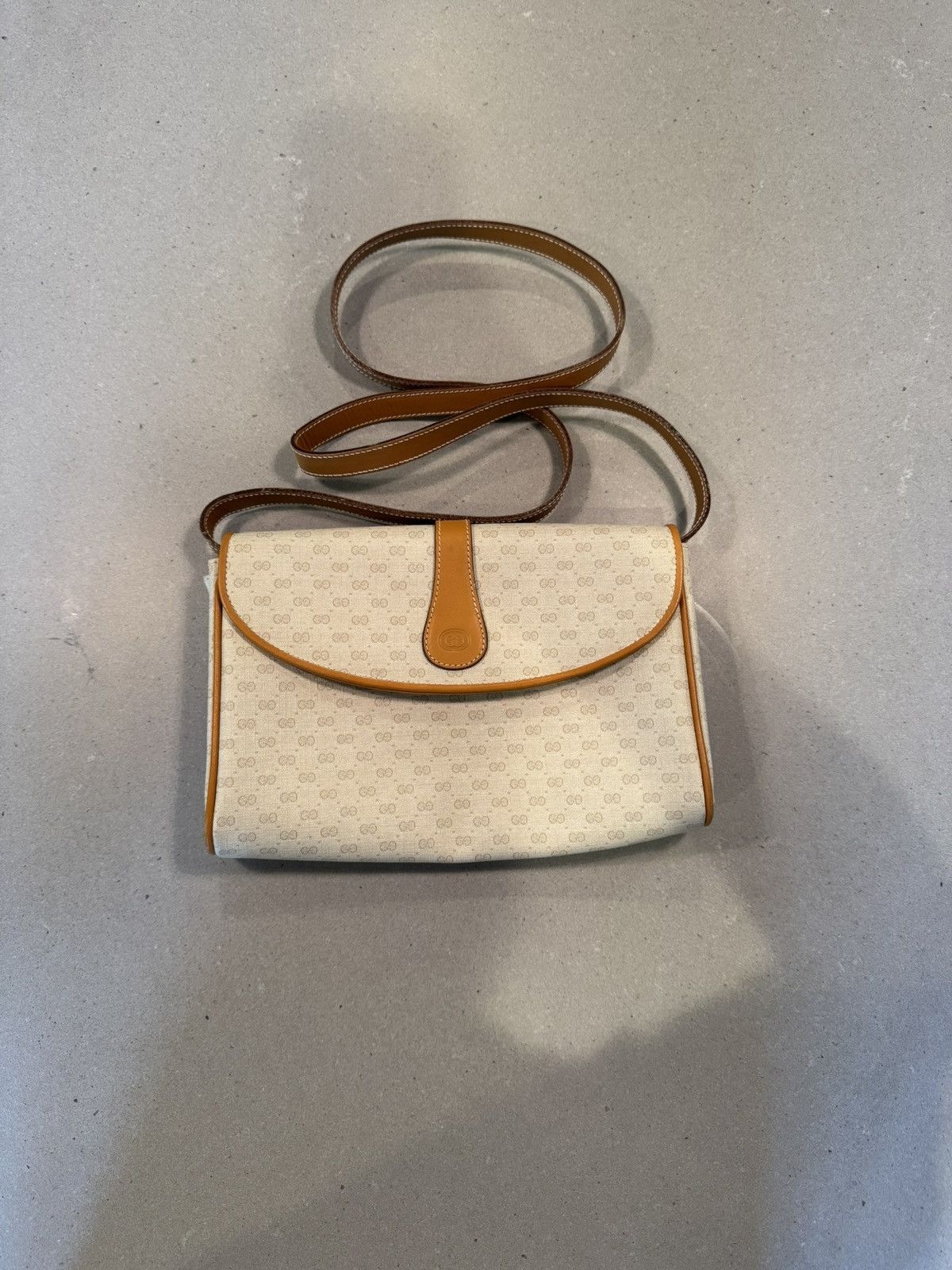 Gucci × Vintage Gucci gg vintage purse Size ONE SIZE - 1 Thumbnail