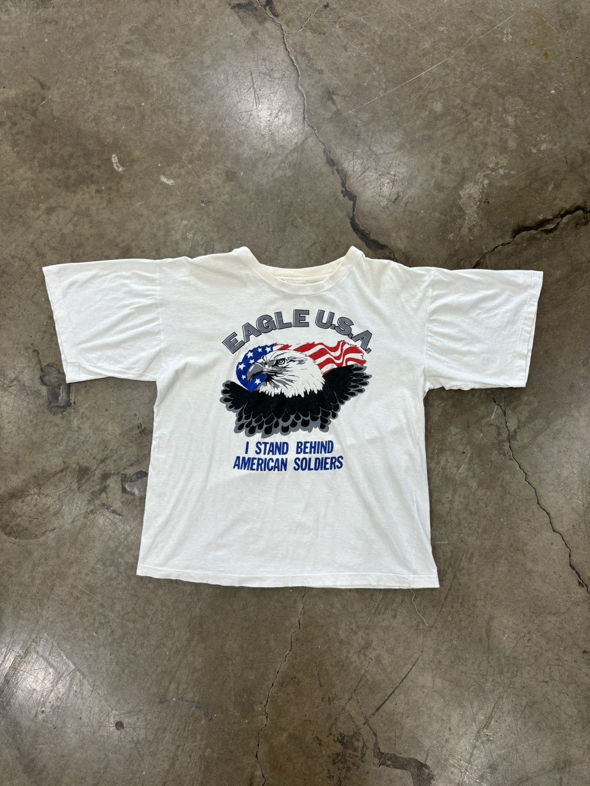 Vintage Vintage Eagle USA American Flag Soldiers Single Stitch XL Size US XL / EU 56 / 4 - 2 Thumbnail