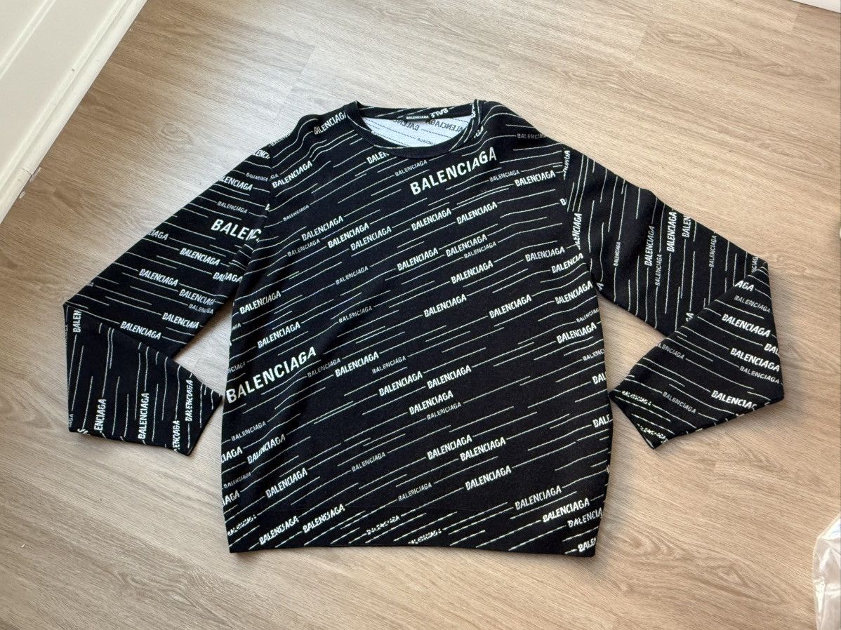 Balenciaga logo sweater