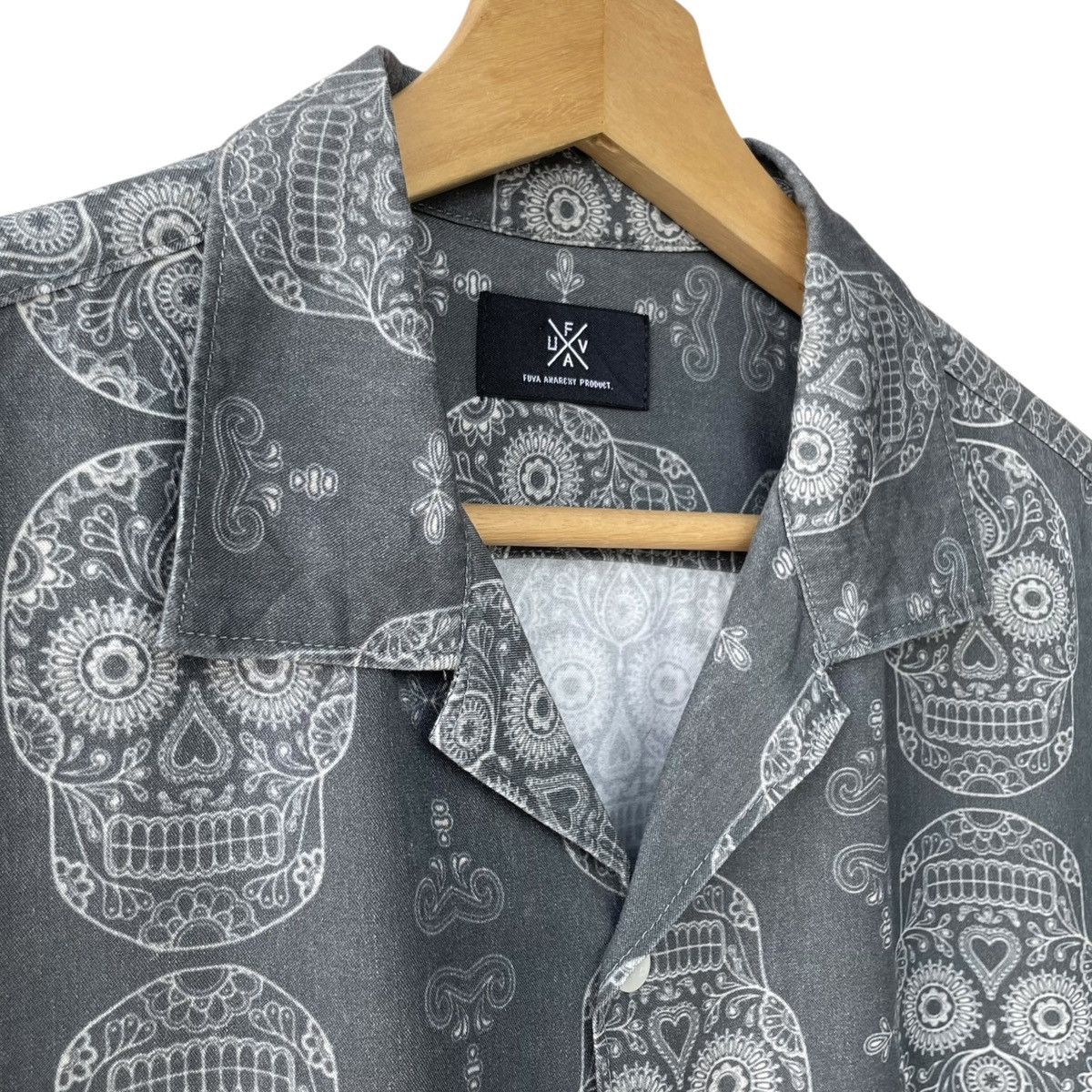 Japanese Brand Fuva Anarchy Product By Spinns Japan Skull Rayon Shirt Size US L / EU 52-54 / 3 - 5 Thumbnail