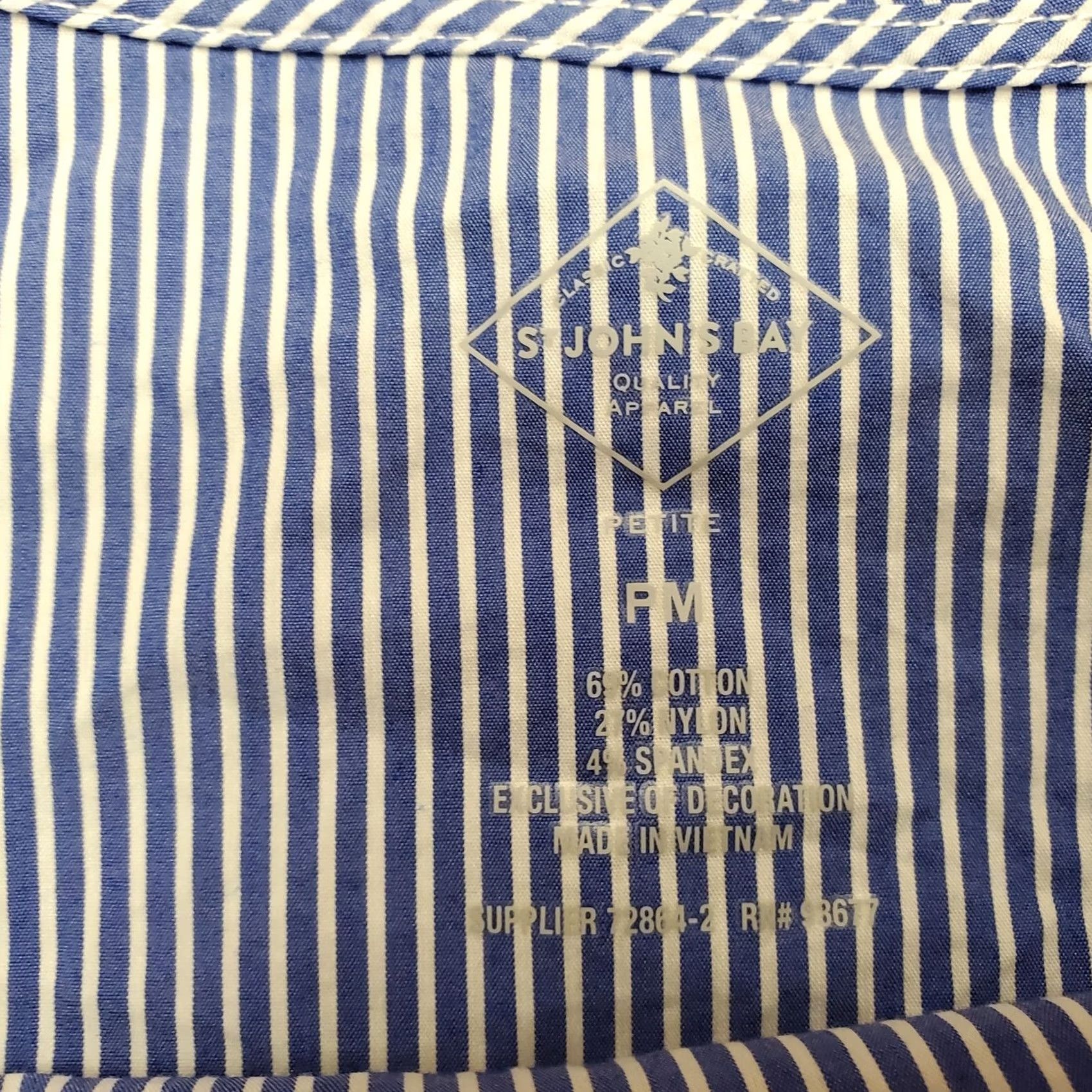 Vintage St Johns Bay Shirt Womens M Petite Blue Striped Floral Embroidered Bell Sleeve Shirt Womens PM Blue Striped Floral Embroidered Bell Sleeve Size M / US 6-8 / IT 42-44 - 4 Thumbnail