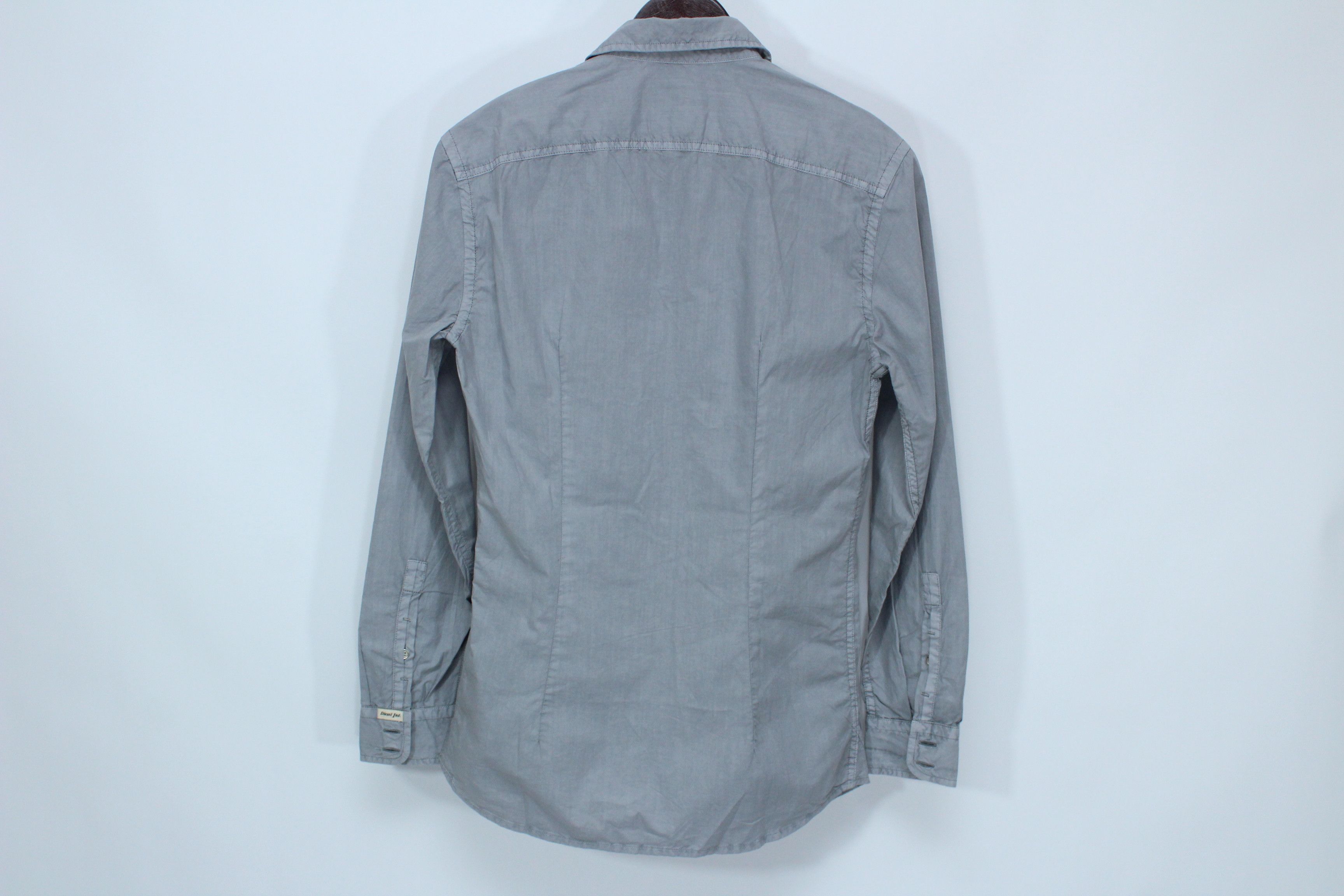 Diesel Diesel Shirts Mens Size XS Vintage Rare Hype Size US XS / EU 42 / 0 - 5 Thumbnail