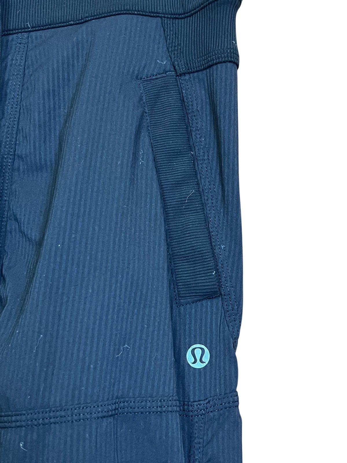 Lululemon Nice🔥LULULEMON ATHLETICA dark blue striped running pants Size 34" / US 12 / IT 48 - 6 Thumbnail