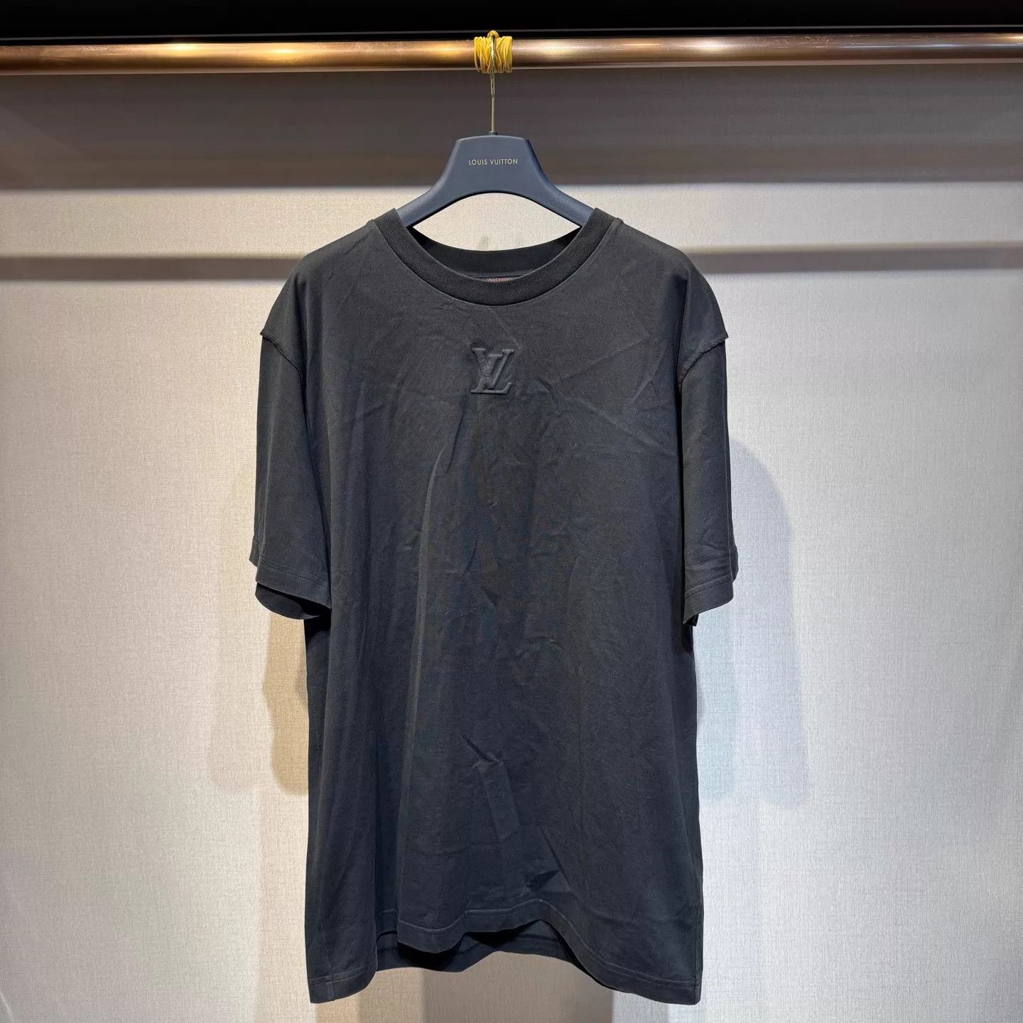 Louis Vuitton LV Black Embossed Short Sleeve Tee XL NWT Size US XL / EU 56 / 4 - 1 Thumbnail