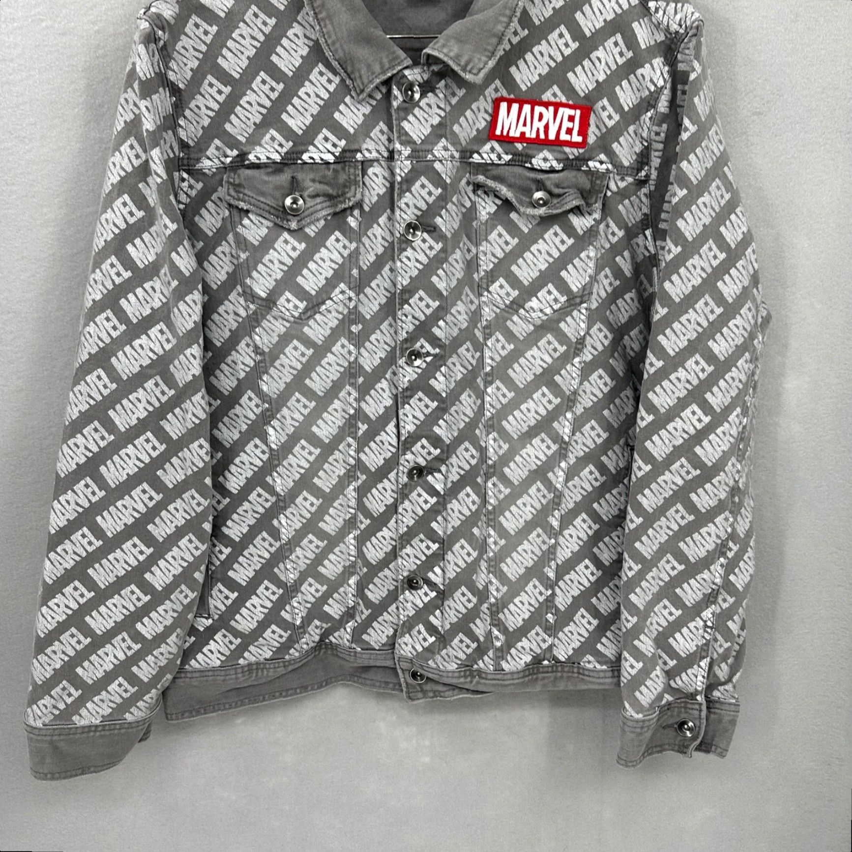 Disney Disney Marvel Her Universe Jacket Womens Denim Trucker Gray 2XL All Over Print Size XXL / US 16-18 / IT 52-54 - 4 Thumbnail
