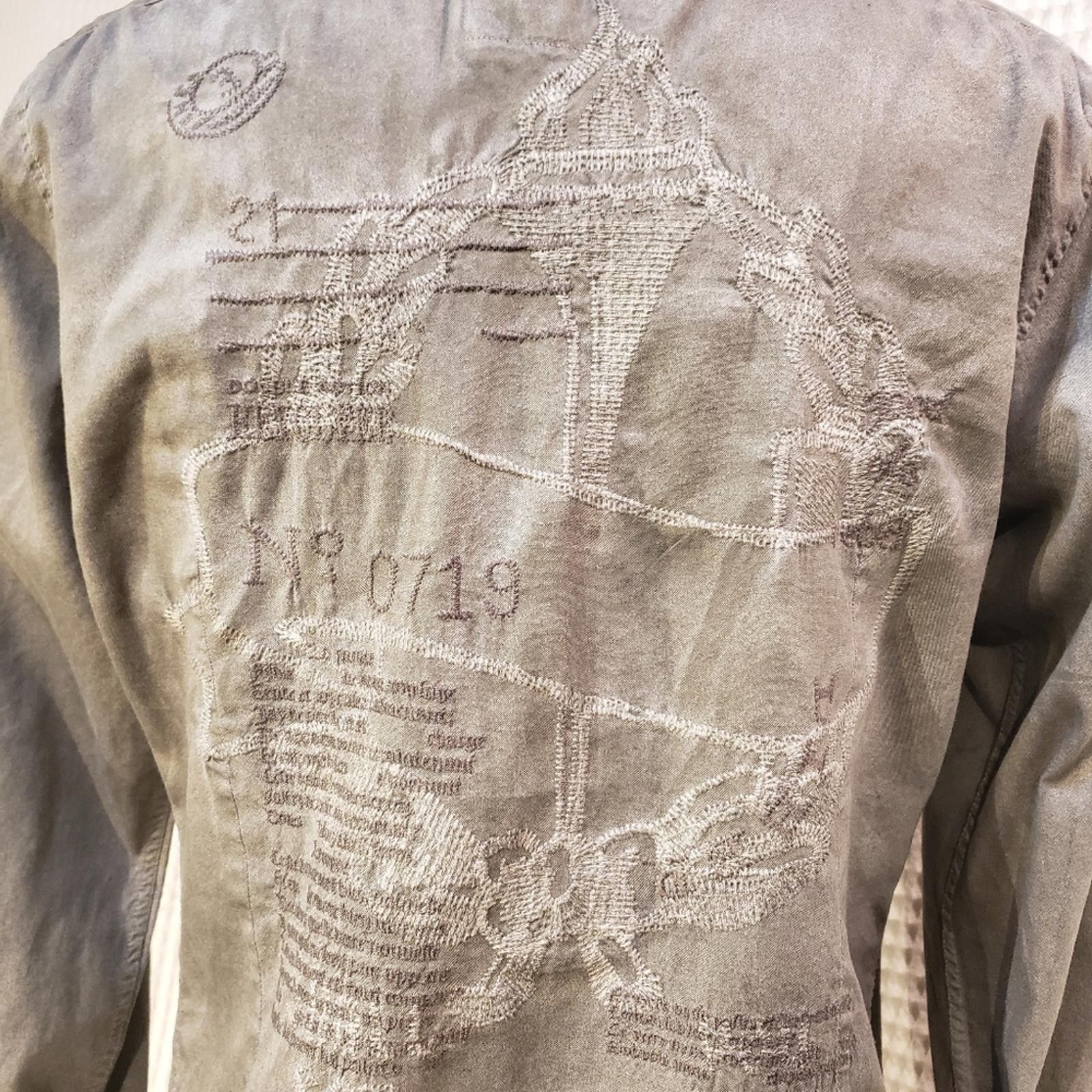 Guess GUESS Grey Embroidered Button Up Shirt Size M Size US M / EU 48-50 / 2 - 5 Thumbnail
