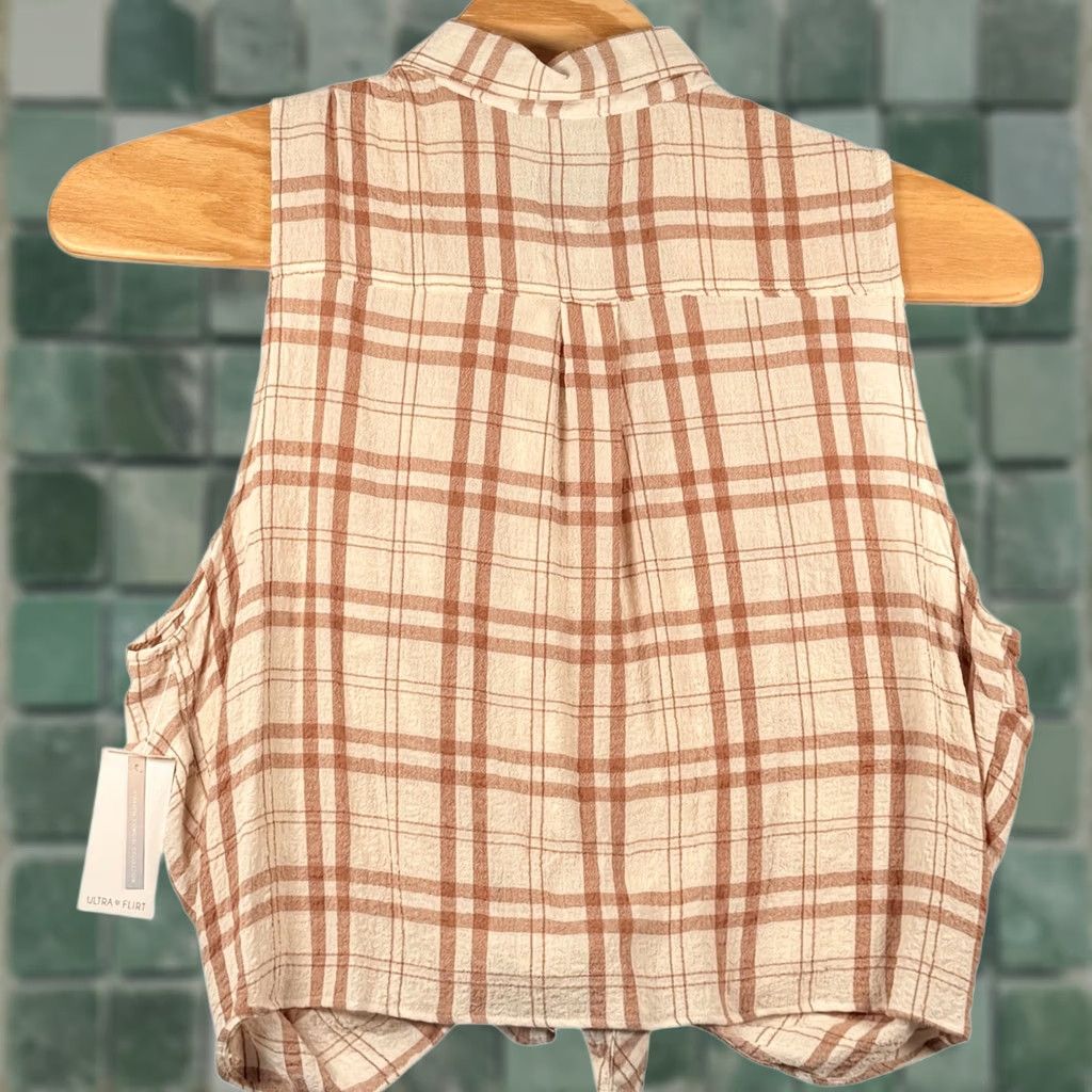 Vintage VINTAGE Ultra Flirt Plaid Crop Top Sleeveless Button Front Tie-Front Collared 3X Womens Boho Western Casual Festival Summer Size XXL / US 16-18 / IT 52-54 - 1 Thumbnail