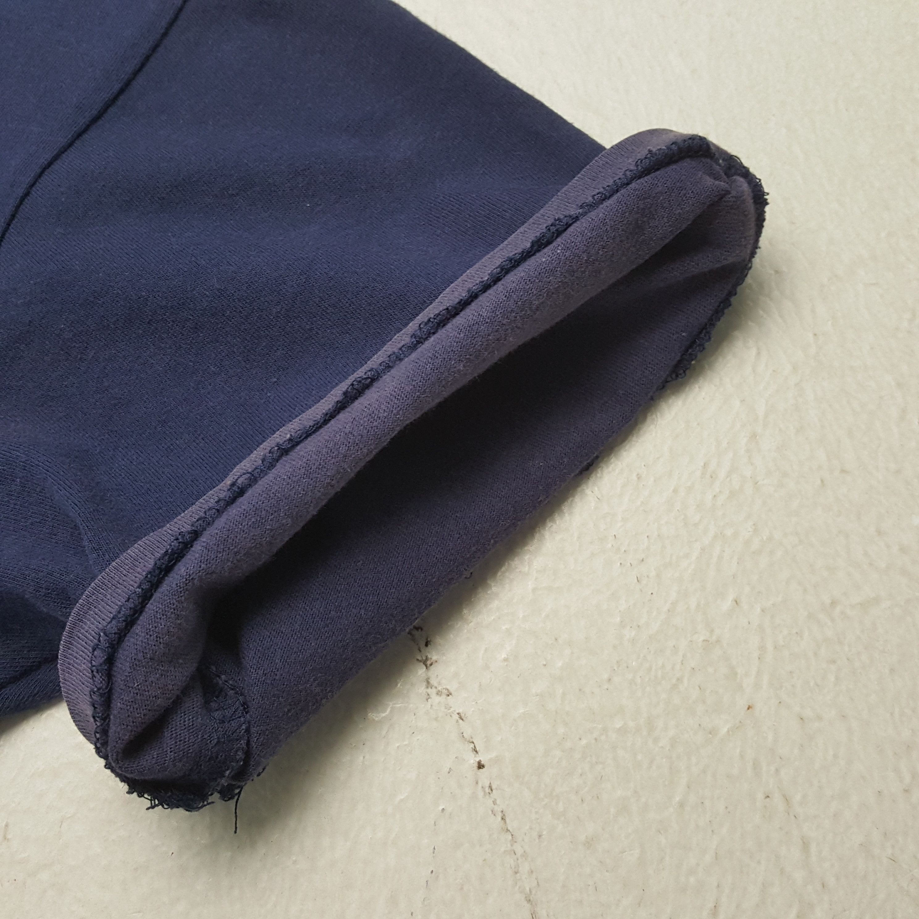 Comme des Garcons Vintage Comme des Garçons Play Japanese Brand T-shirt RR13 Size US M / EU 48-50 / 2 - 5 Thumbnail
