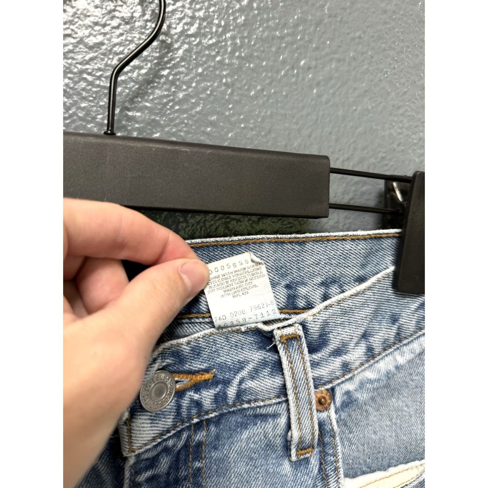 Levi's VINTAGE Levi's 550 Shorts Denim Light Wash 34 Mens 90s Blue Jeans Zip Size US 34 / EU 50 - 5 Thumbnail