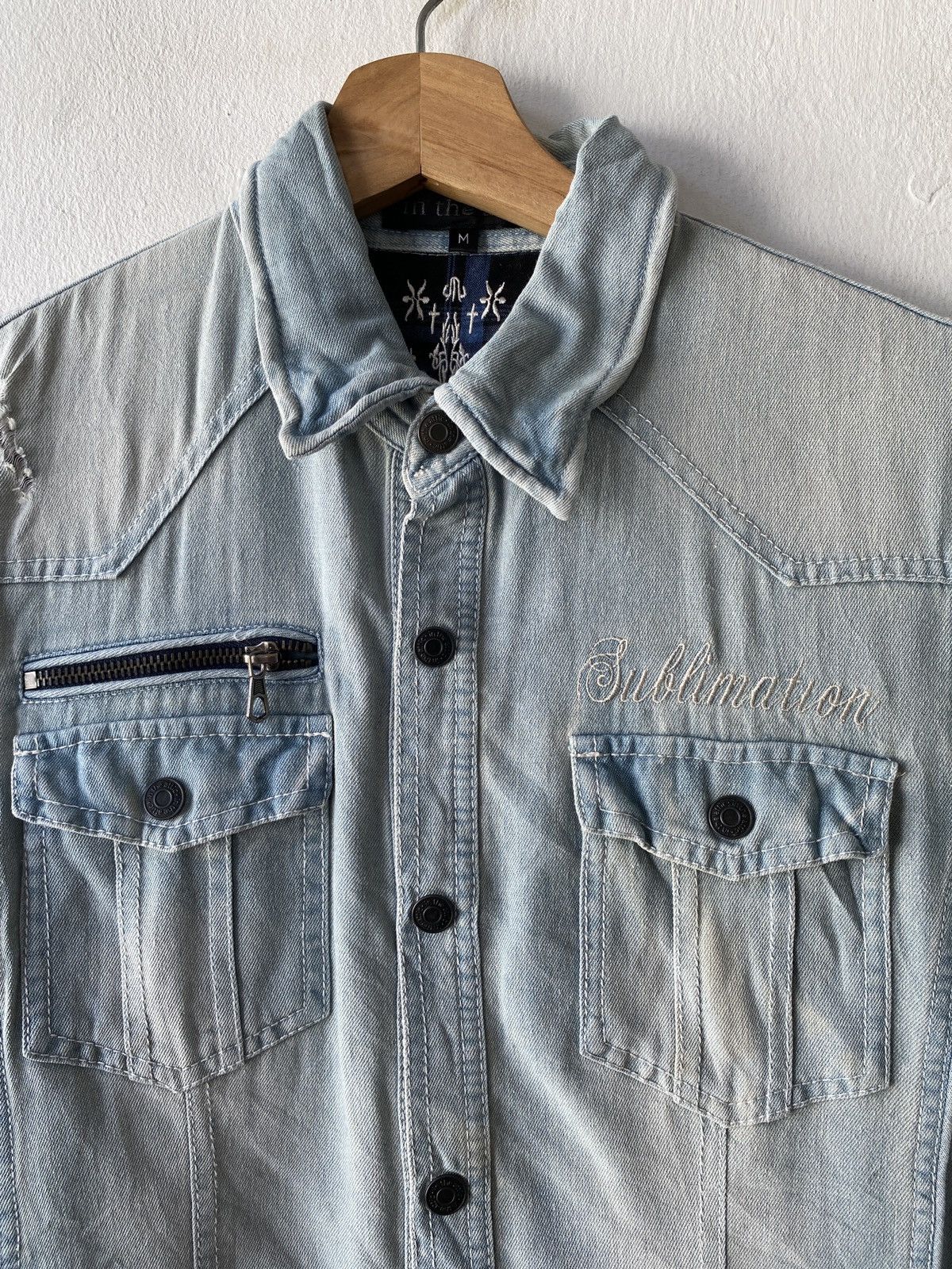 In The Attic × Seditionaries In The Attic Sublimation Skull Distressed Button Shirt Size US M / EU 48-50 / 2 - 5 Thumbnail