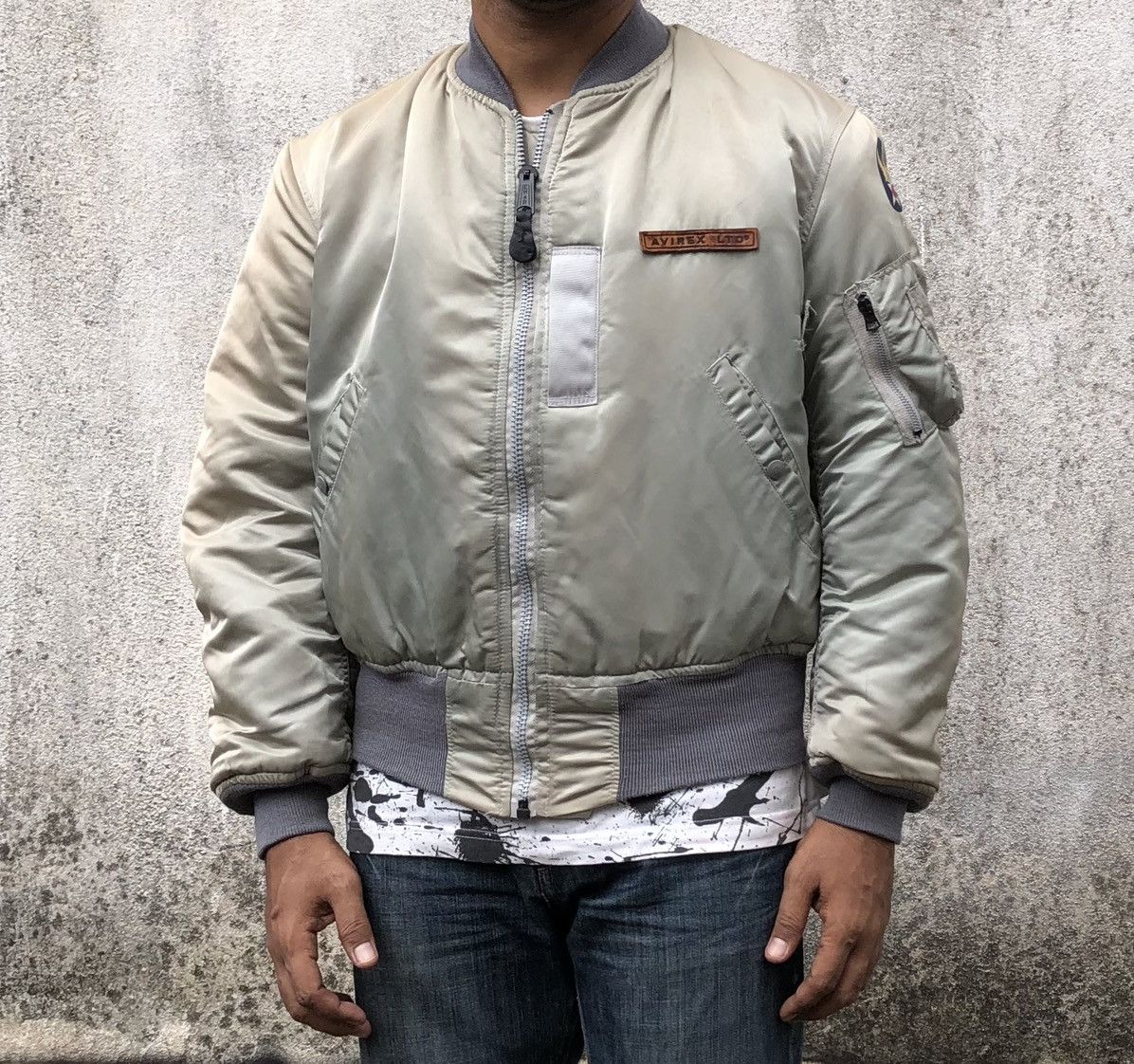 Avirex Vintage AVIREX USA Sun Faded Intermediate Ma1 Bomber Jacket Size US M / EU 48-50 / 2 - 21 Thumbnail