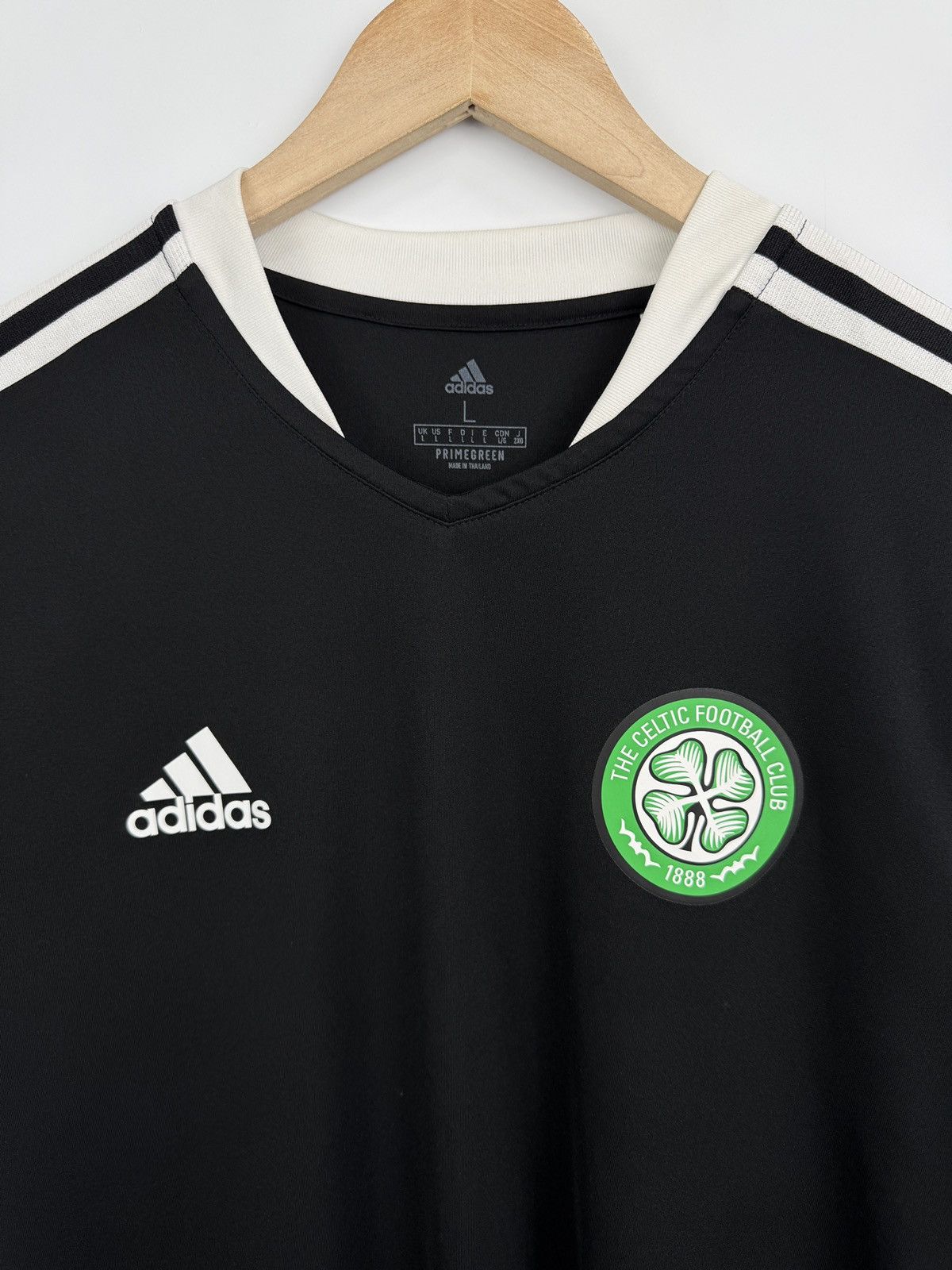 Adidas 🏴󠁧󠁢󠁳󠁣󠁴󠁿 2021 Celtic FC Adidas Soccer Jersey Training Shirt Rare Size US L / EU 52-54 / 3 - 4 Thumbnail