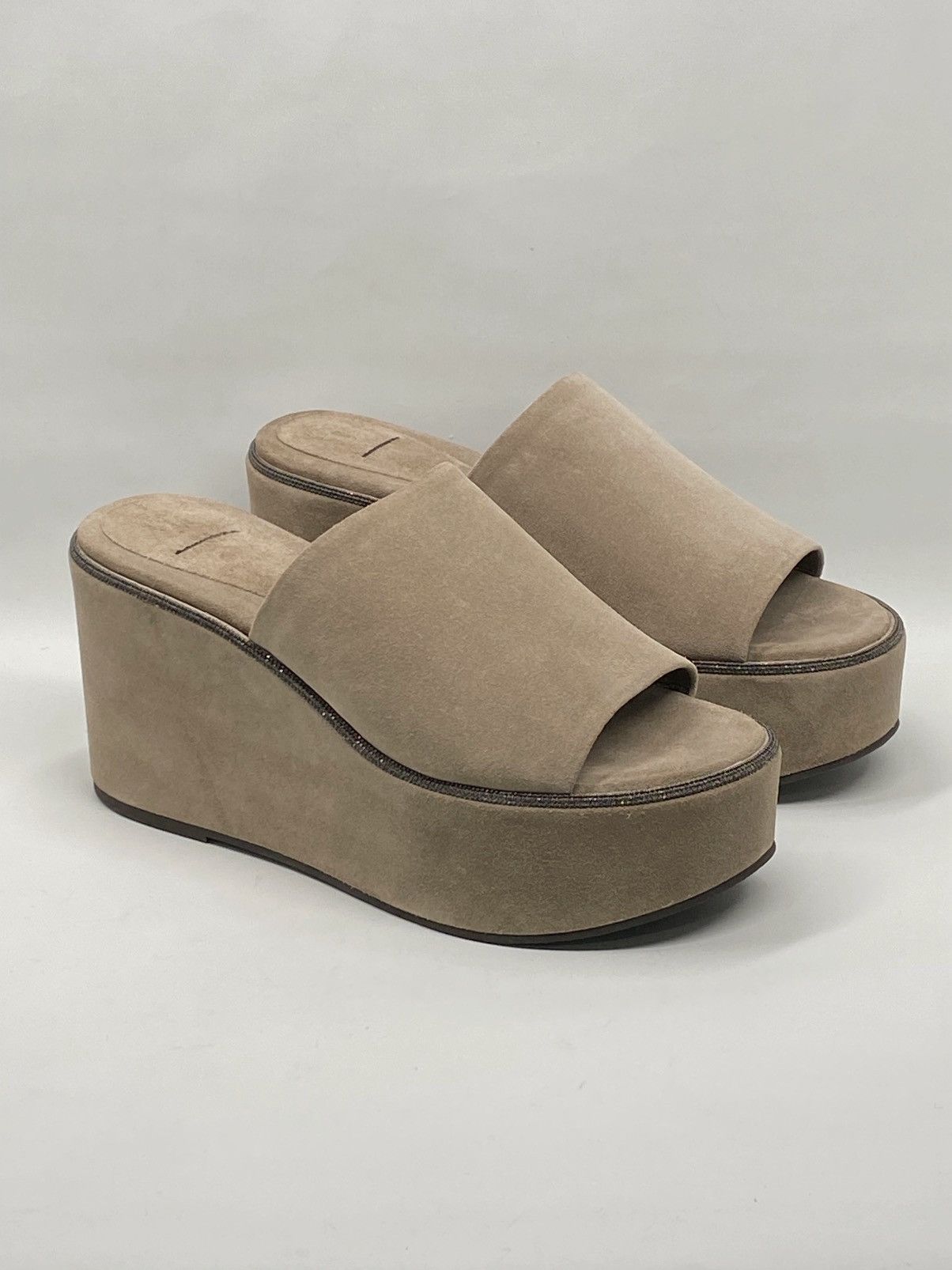 Brunello Cucinelli Brunello Cucinelli Suede Monili Platform Sandals size 38 Size US 8 / IT 38 - 1 Thumbnail