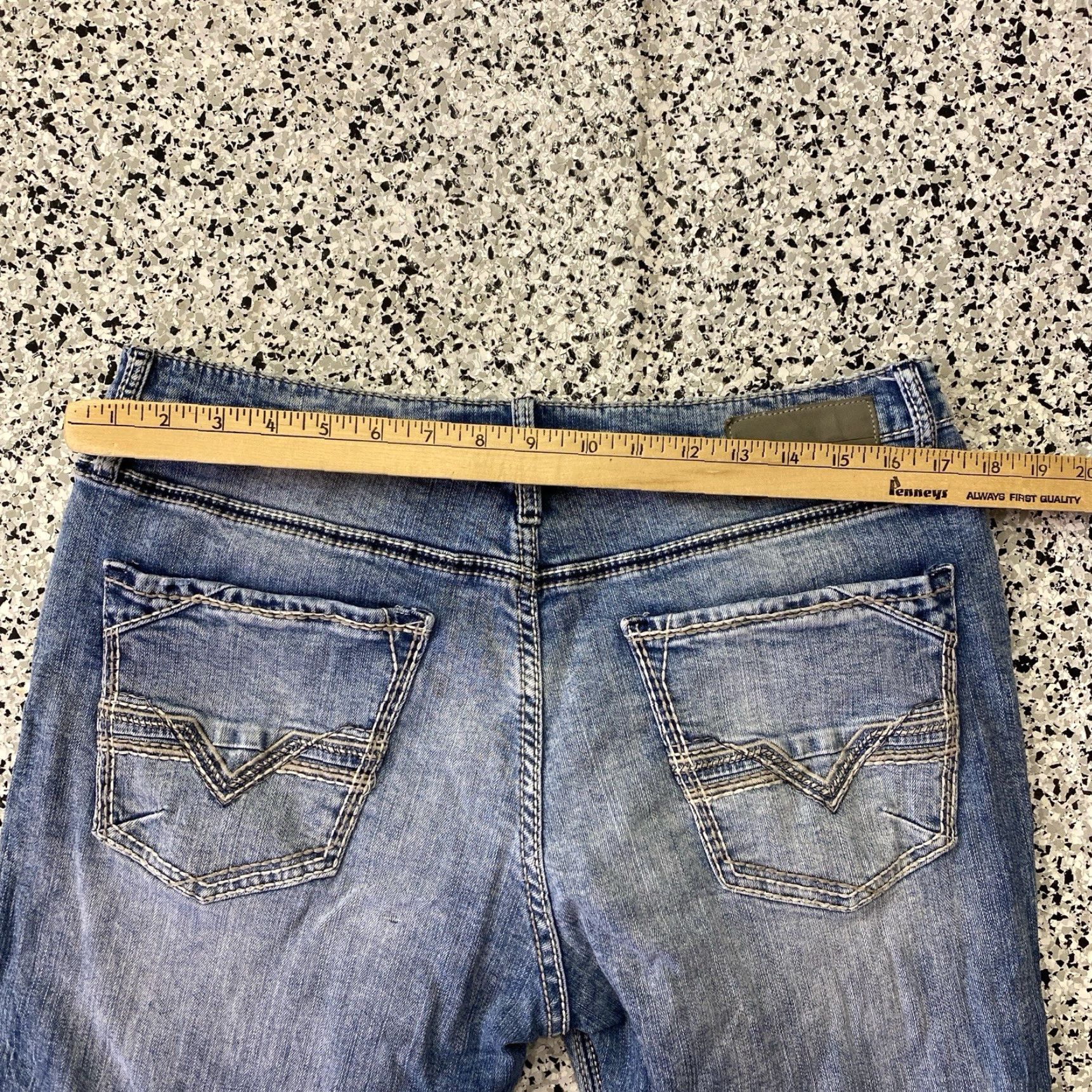 Vintage BKE Jake Straight Jeans Mens 34L Blue Denim 5-Pocket Regular Fit Straight Leg Casual Distressed Pocket Buckle Bke 34x32.5 Size US 34 / EU 50 - 6 Thumbnail