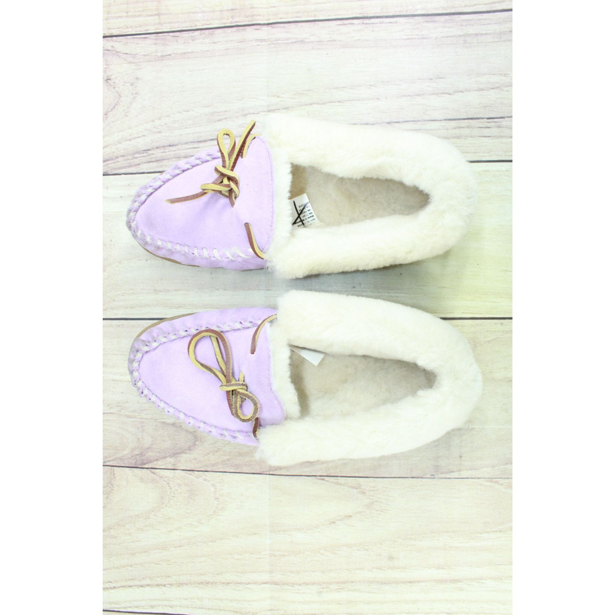L.L. Bean LL Bean Purple Shearling Moccasin Slippers Womens 8 Size US 8 / IT 38 - 7 Thumbnail