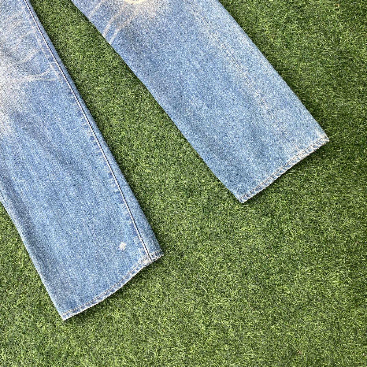 Levi's VINTAGE LEVI’S BIG E 501 SELVEDGE DISTRESSED JEANS Size US 32 / EU 48 - 6 Thumbnail