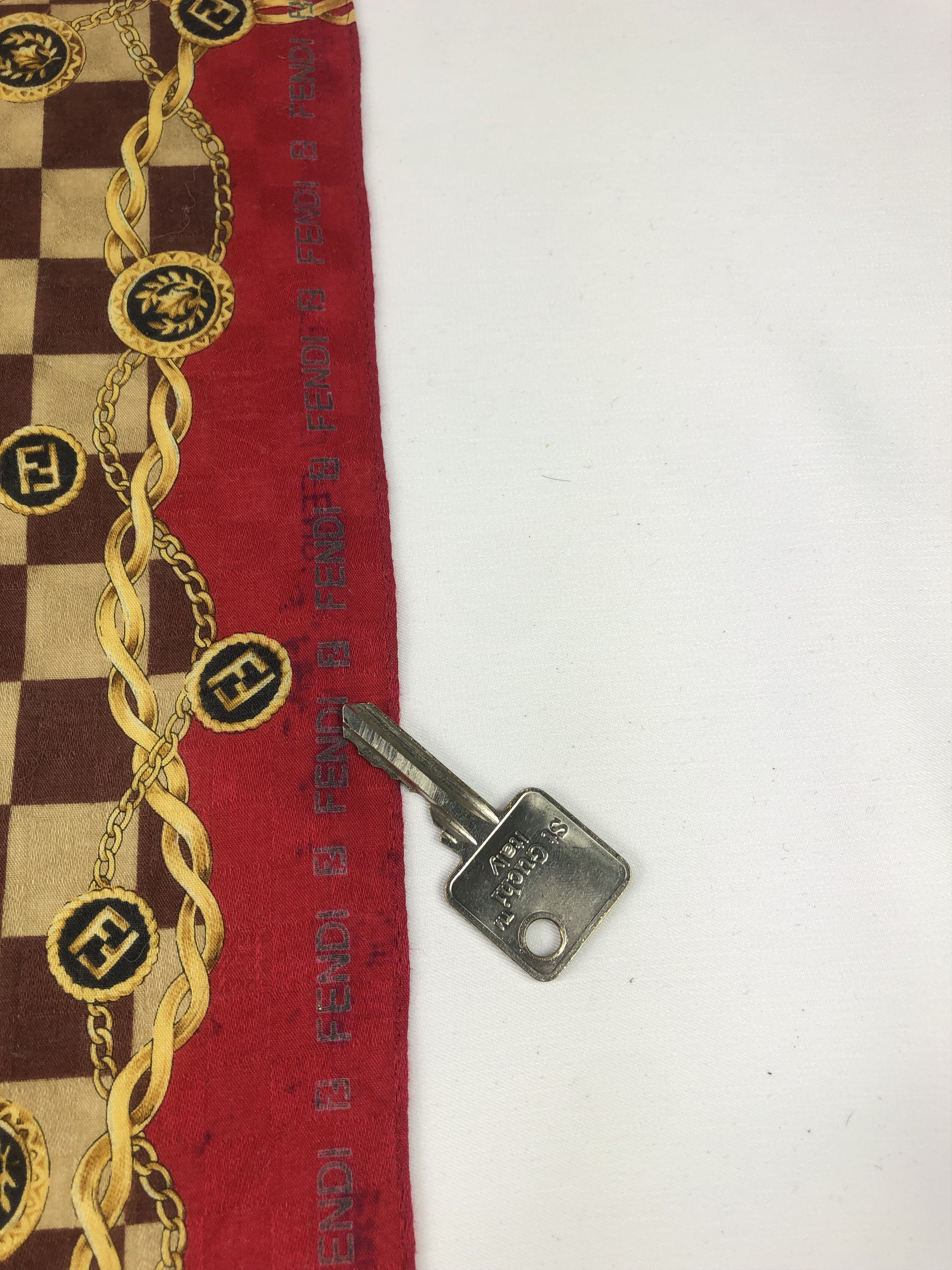 Vintage Fendi Handkerchief / Bandana / Neckerchief A1206 Size ONE SIZE - 7 Thumbnail