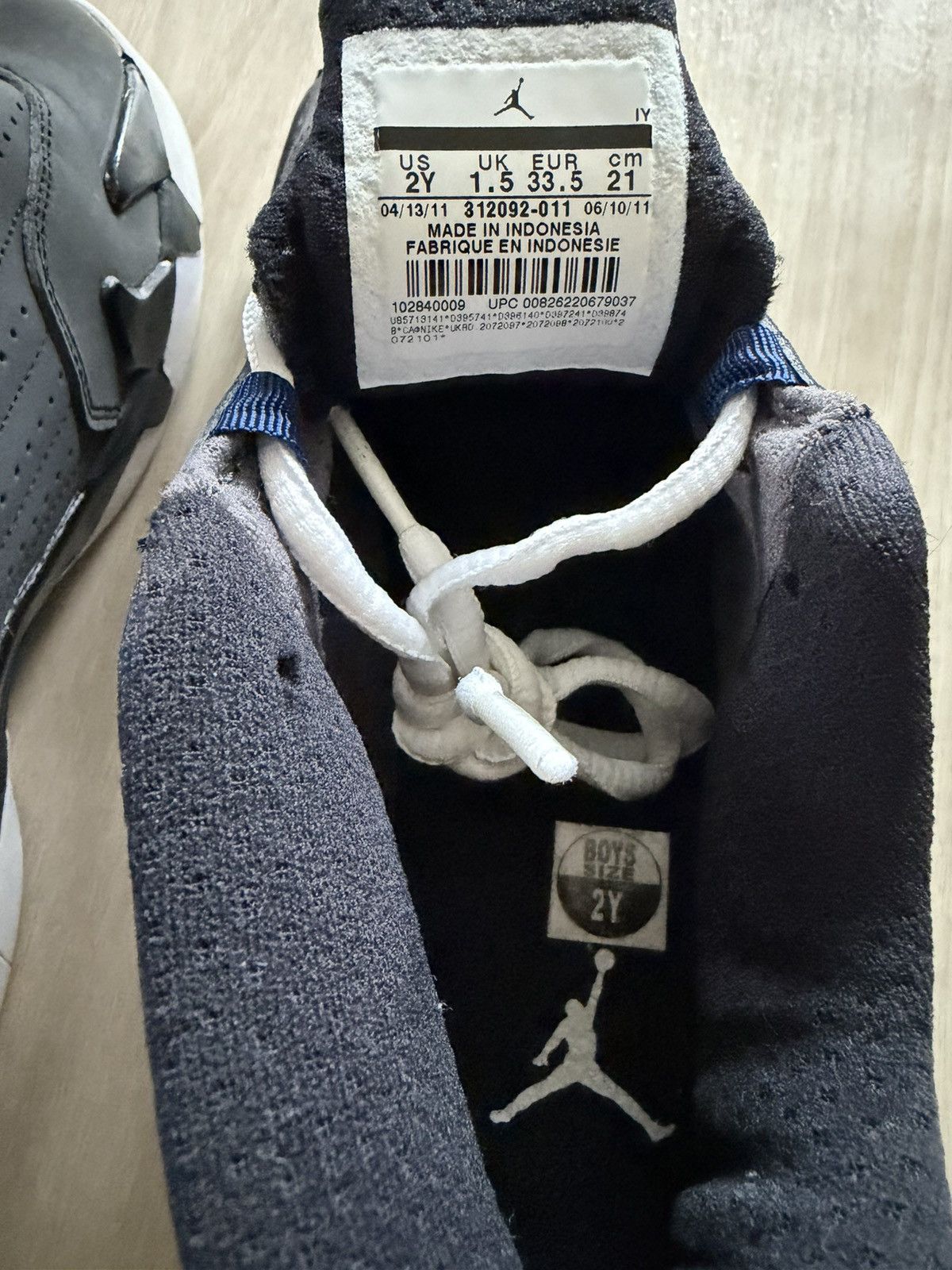 Jordan Brand 2011 Nike Air Jordan 14 Retro Midnight 312091-011 sz 2y Size US 4.5 / IT 34.5 - 9 Thumbnail