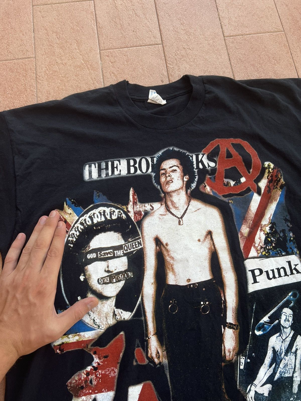 Band Tees × Vintage Rare Vintage T-Shirt Sex Pistols Sid Vicious 1957-1979 Shirt Size US XL / EU 56 / 4 - 4 Thumbnail