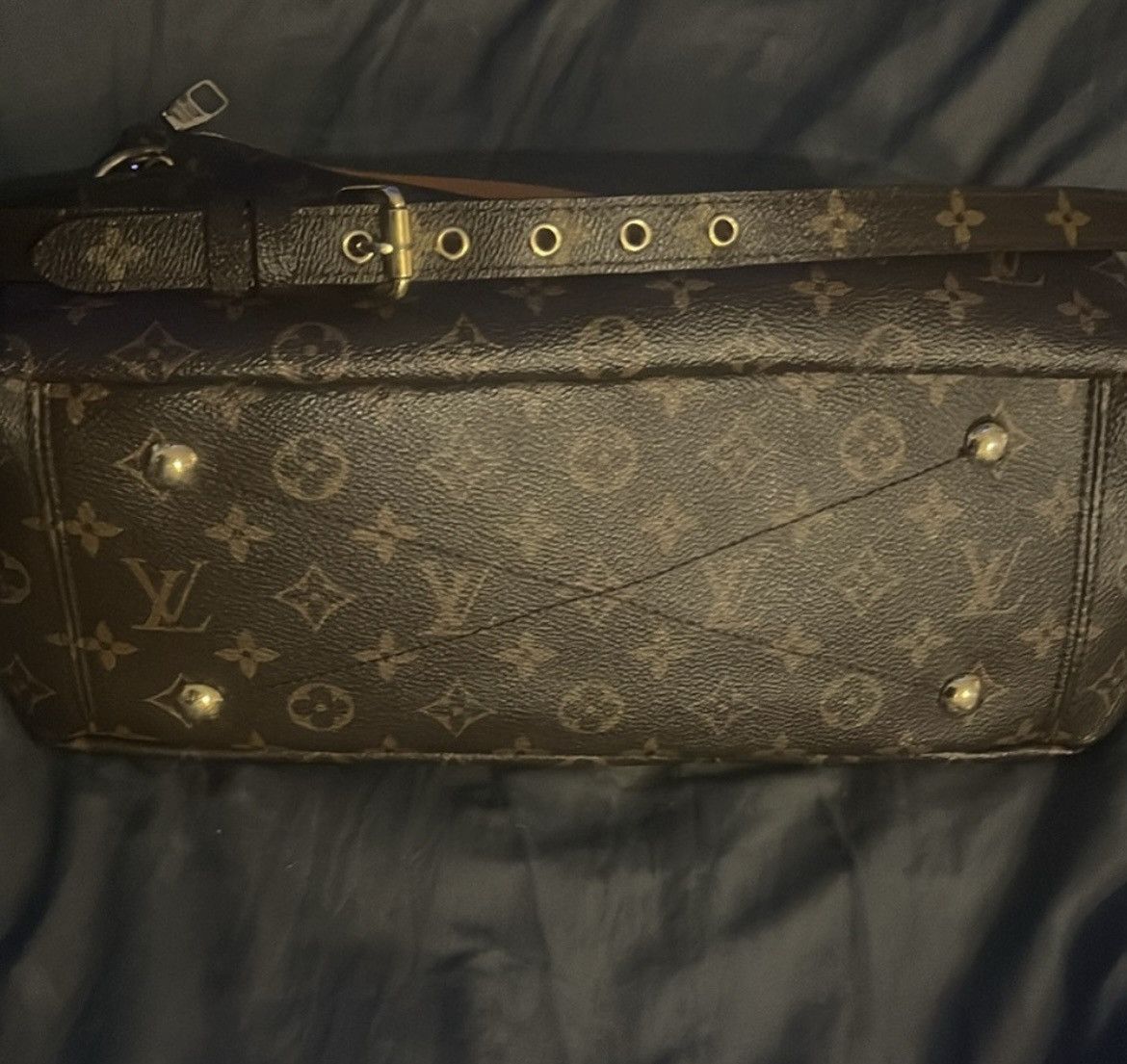 Louis Vuitton Louis Vuitton Bag Size ONE SIZE - 7 Thumbnail