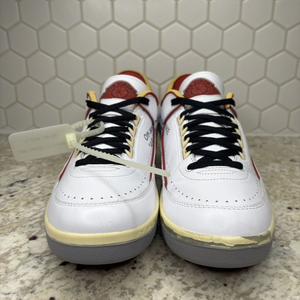 Jordan Brand × Off-White Size 12 - Jordan 2 Retro Low SP Off-White Varsity Red VNDS Size US 12 / EU 45 - 5 Thumbnail