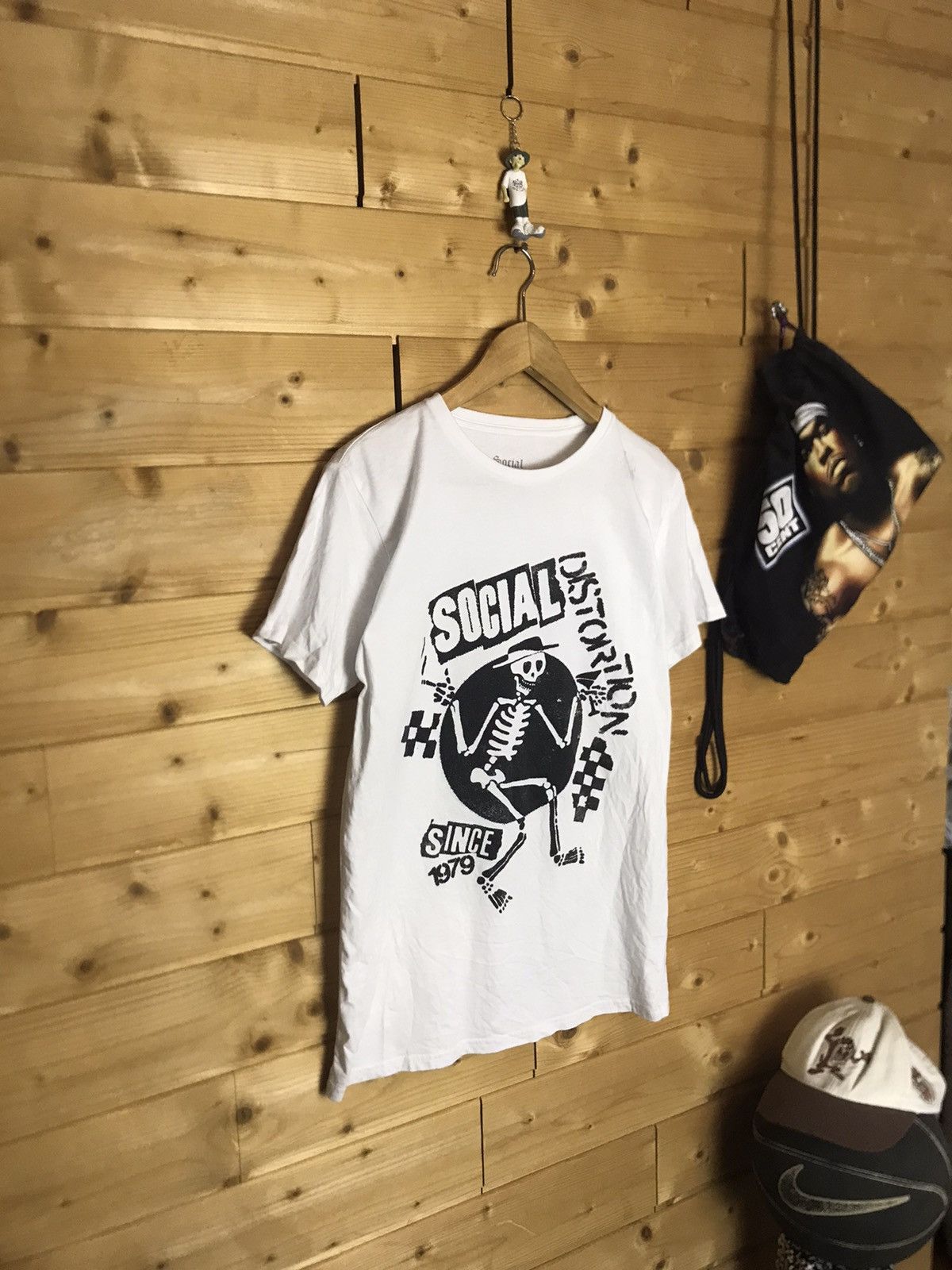 Band Tees Social Distortion skeleton t-shirt Size US M / EU 48-50 / 2 - 1 Thumbnail