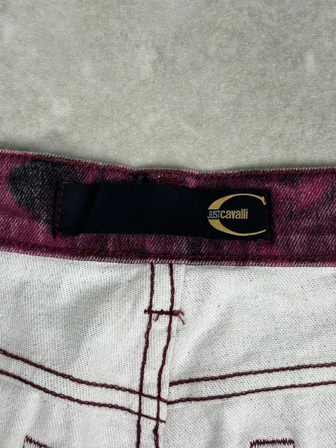 Just Cavalli 2000s Roberto Cavalli Purple Blossum Floral Pants Size 28" / US 6 / IT 42 - 12 Thumbnail