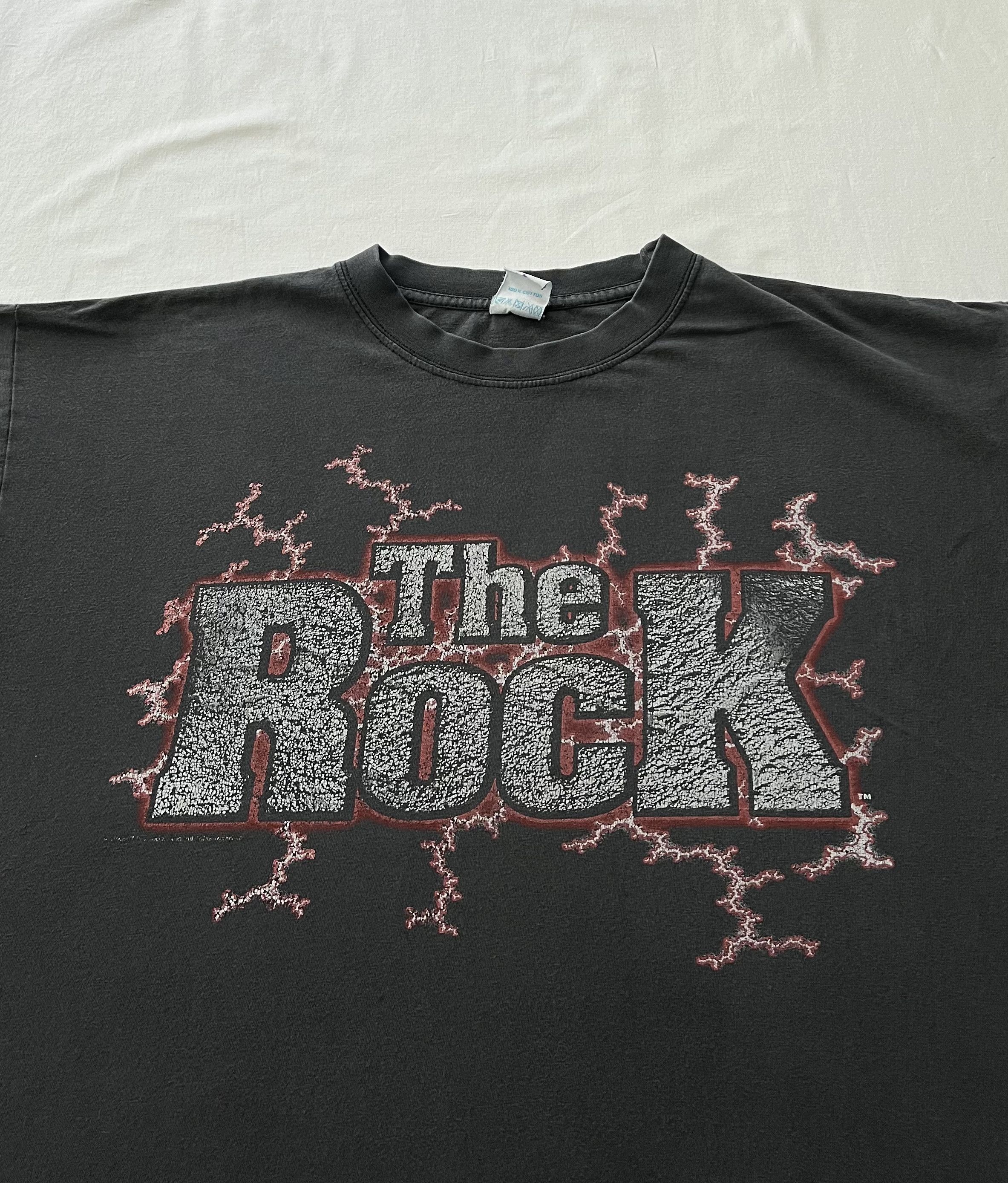 Vintage Vintage 1999 The Rock Lighting WWE Faded Black Tee Size US L / EU 52-54 / 3 - 3 Thumbnail