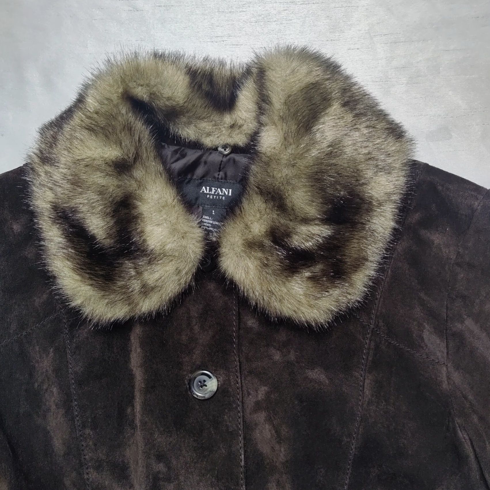 Alfani ALFANI Women Petites Large Brown Removable Fur Collar Leather Jacket EUC Jacket Womens Petites Brown Removable Fur Collar Leather Jacket ALFANI Size L / US 10 / IT 46 - 7 Thumbnail
