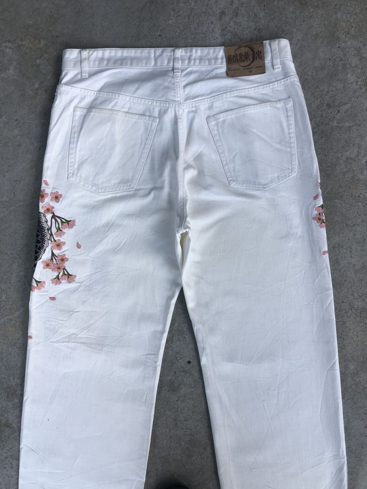 Karakuri Tamashii Karakuri Tamashii Embroidered Jeans Koi Size US 36 / EU 52 - 8 Thumbnail