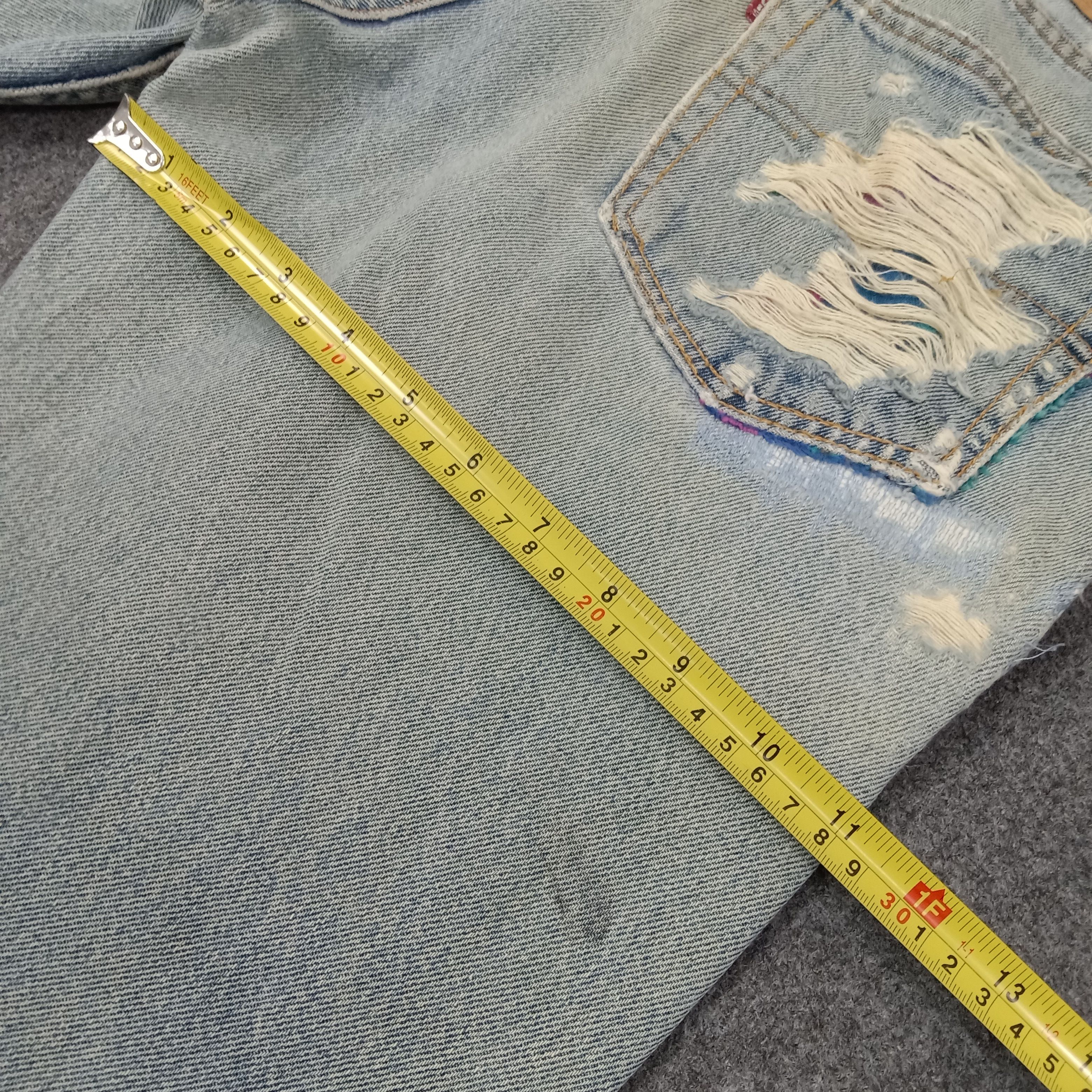 Levi's Levi's American Style Distressed Denim Jeans C228N19 Size US 32 / EU 48 - 14 Thumbnail