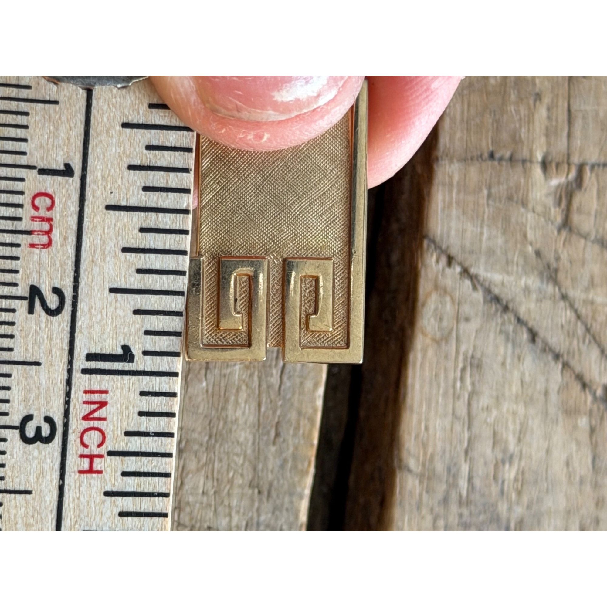 Other Gold-Tone Rectangular Greek Key Design Cufflinks Vintage Sty Size ONE SIZE - 7 Thumbnail