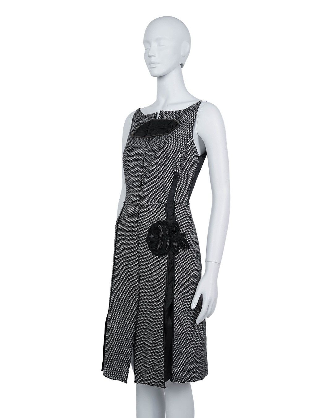 Prada Prada F/W2003 Wool Dress Size M / US 6-8 / IT 42-44 - 6 Thumbnail