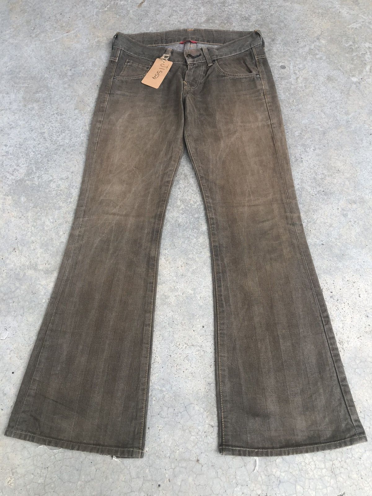 Who Decides War Edwin Flared Jeans Mudwash Distressed Jeans Size US 30 / EU 46 - 1 Thumbnail