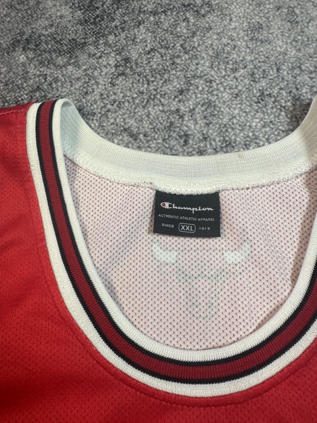 Champion Vintage NBA Champion Chicago Bulls 3 Wallace Jersey Rare XXL Size US XXL / EU 58 / 5 - 5 Thumbnail