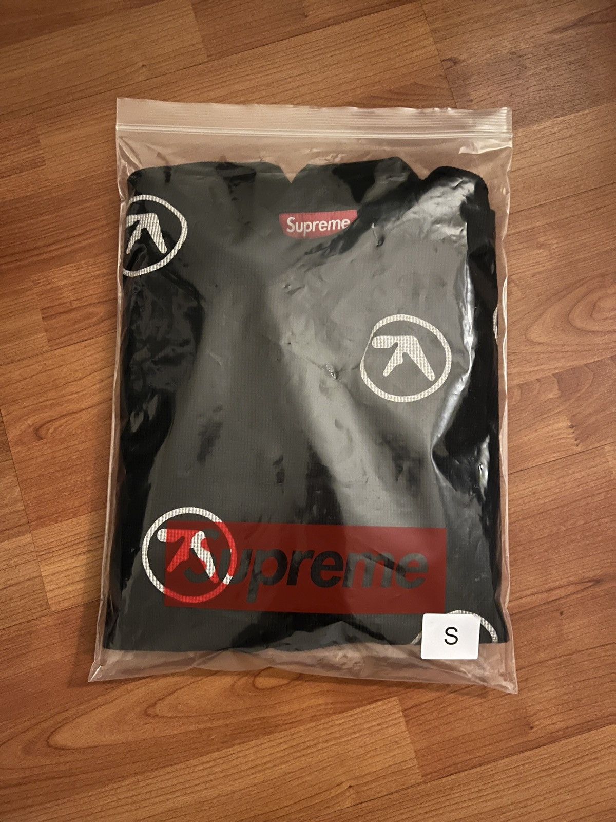Supreme Supreme Aphex Twin Thermal Size US S / EU 44-46 / 1 - 4 Thumbnail