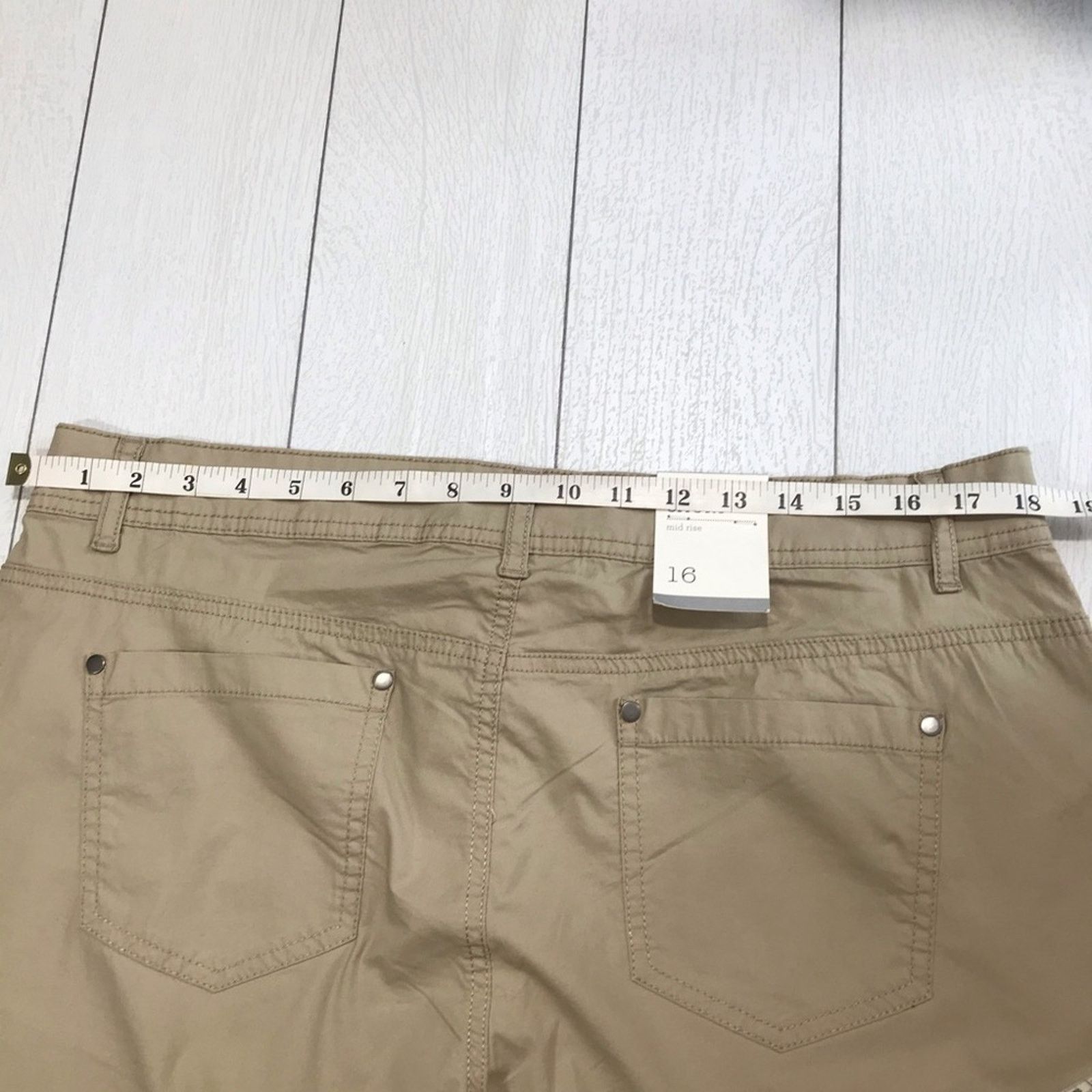 Other STYLE & CO Tan Shorts Size 16 NWT Size 38" / US 16 / IT 52 - 4 Thumbnail