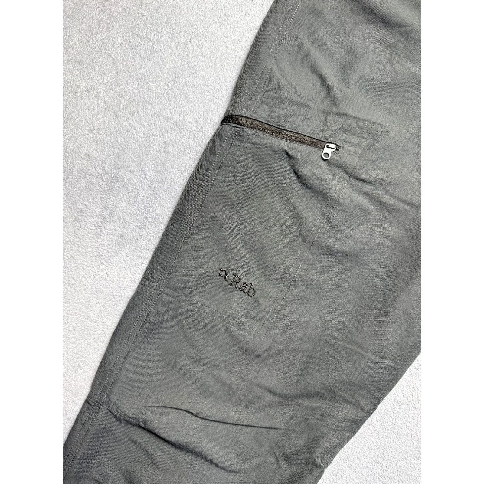 Rab Rab Gray Capri pants 3/4 length Mens size L Track Pants Capri Gray Rab Mens L Size US 33 - 2 Thumbnail